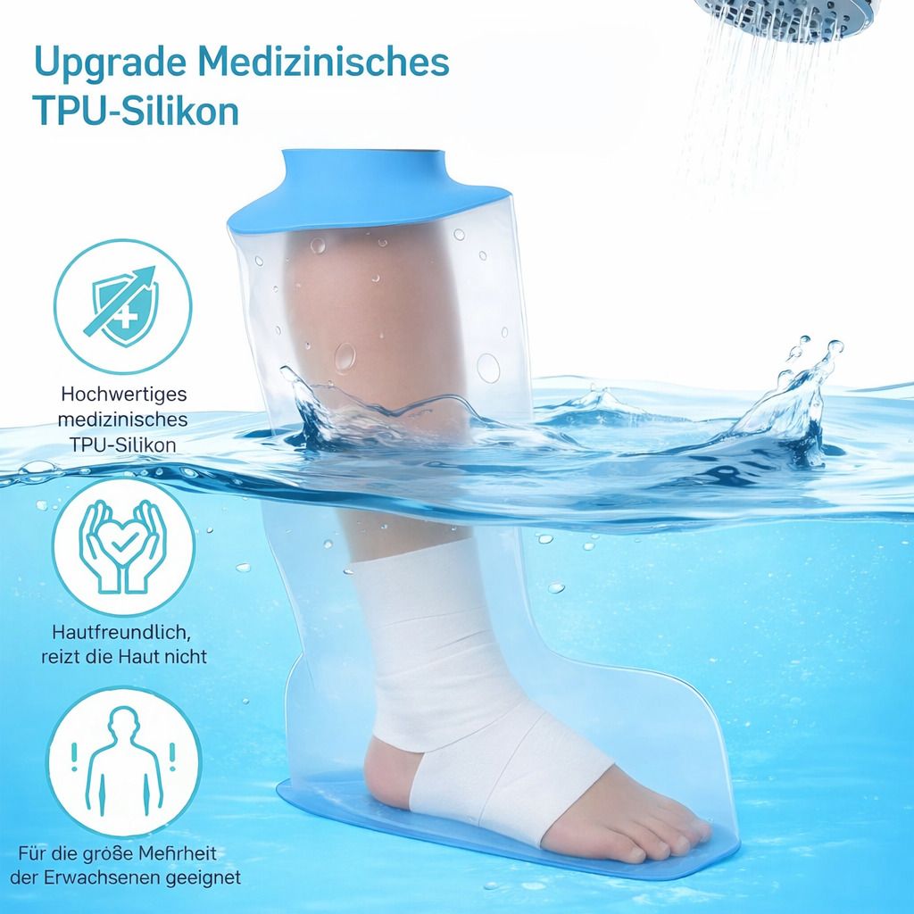 Duschschutz aus transparentem TPU-Silikon mit blauem Ring. Bein mit Verband in der Hülle. Wasser spritzt auf das Bein.
