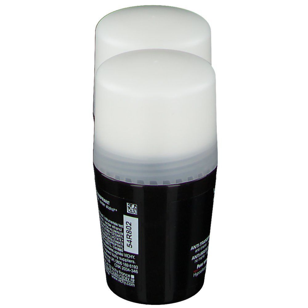 Deux déodorants roll-on noirs et blancs. Étiquettes avec informations produit et code-barres.