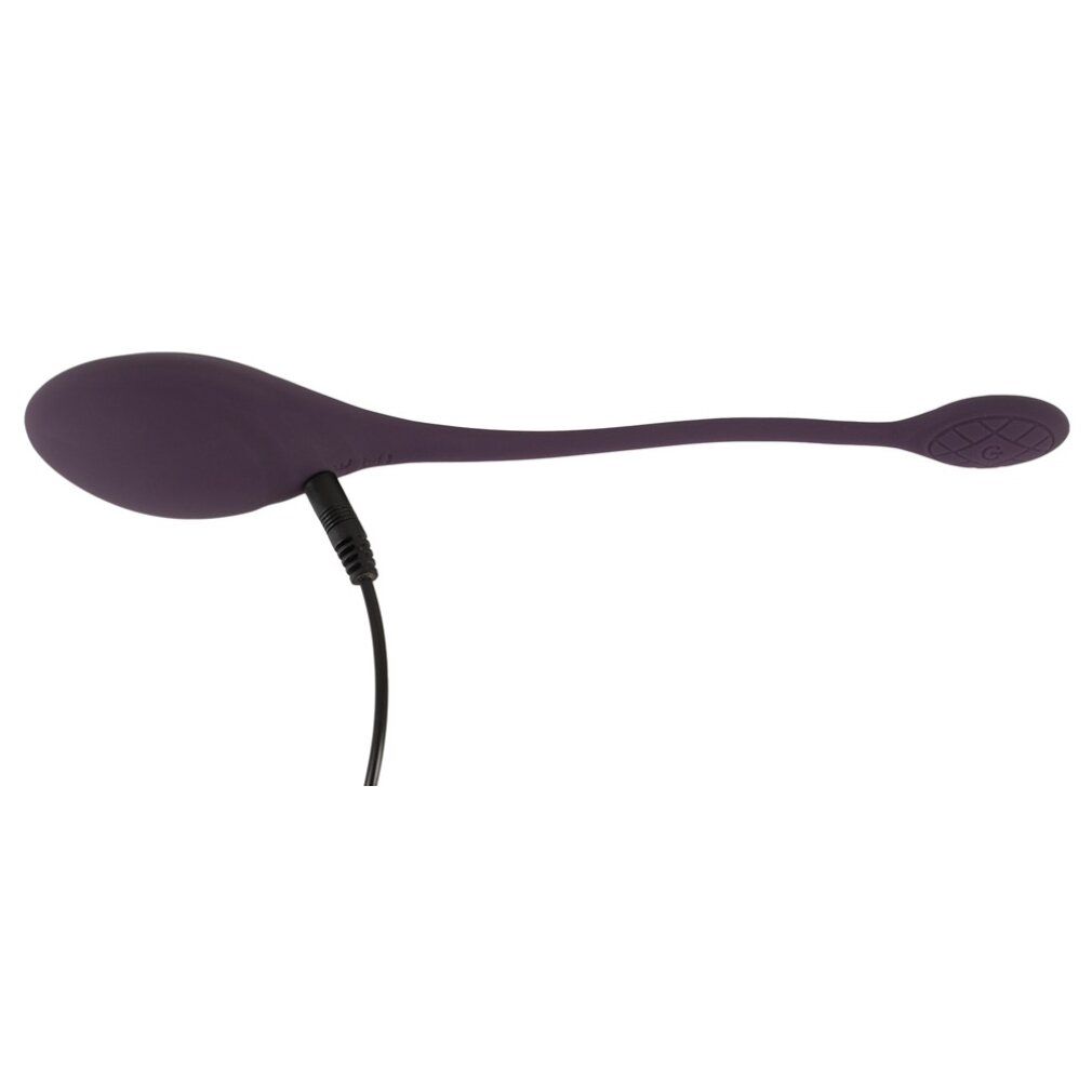 Lila Love Ball mit Kabelanschluss. Die Love Ball hat eine längliche Form und geriffelte Oberfläche.