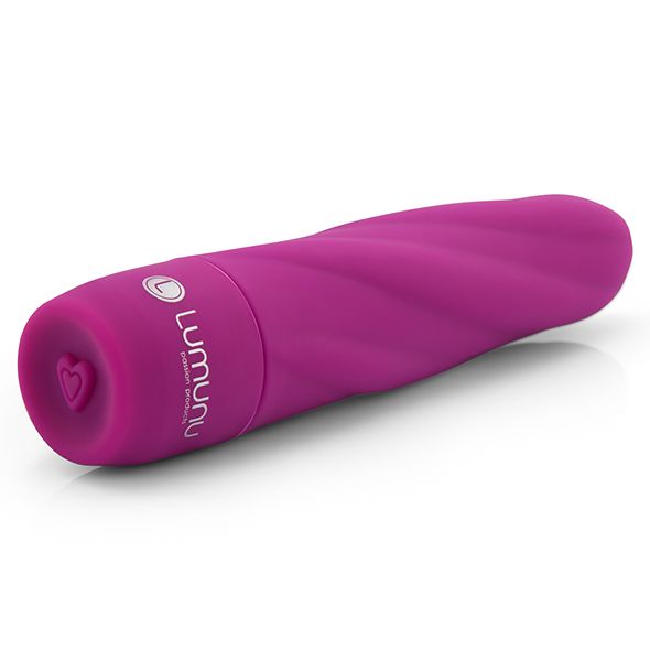 Pinkfarbener Vibrator mit spiralförmiger Oberfläche. Auf der Unterseite ist ein Herzsymbol.