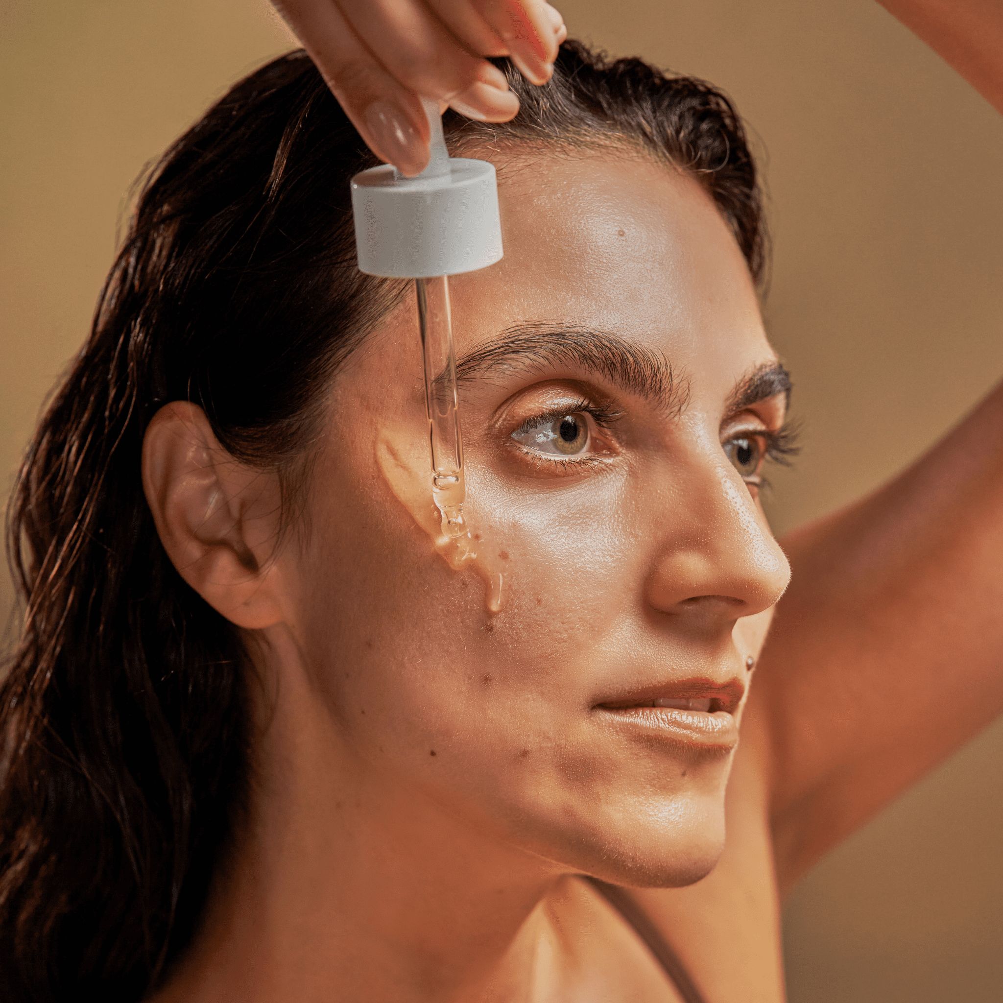Kiyomi Skin Feuchtigkeitsserum: Feuchtigkeitsboost mit 5-ALA & Kollagen für glatte, pralle Haut