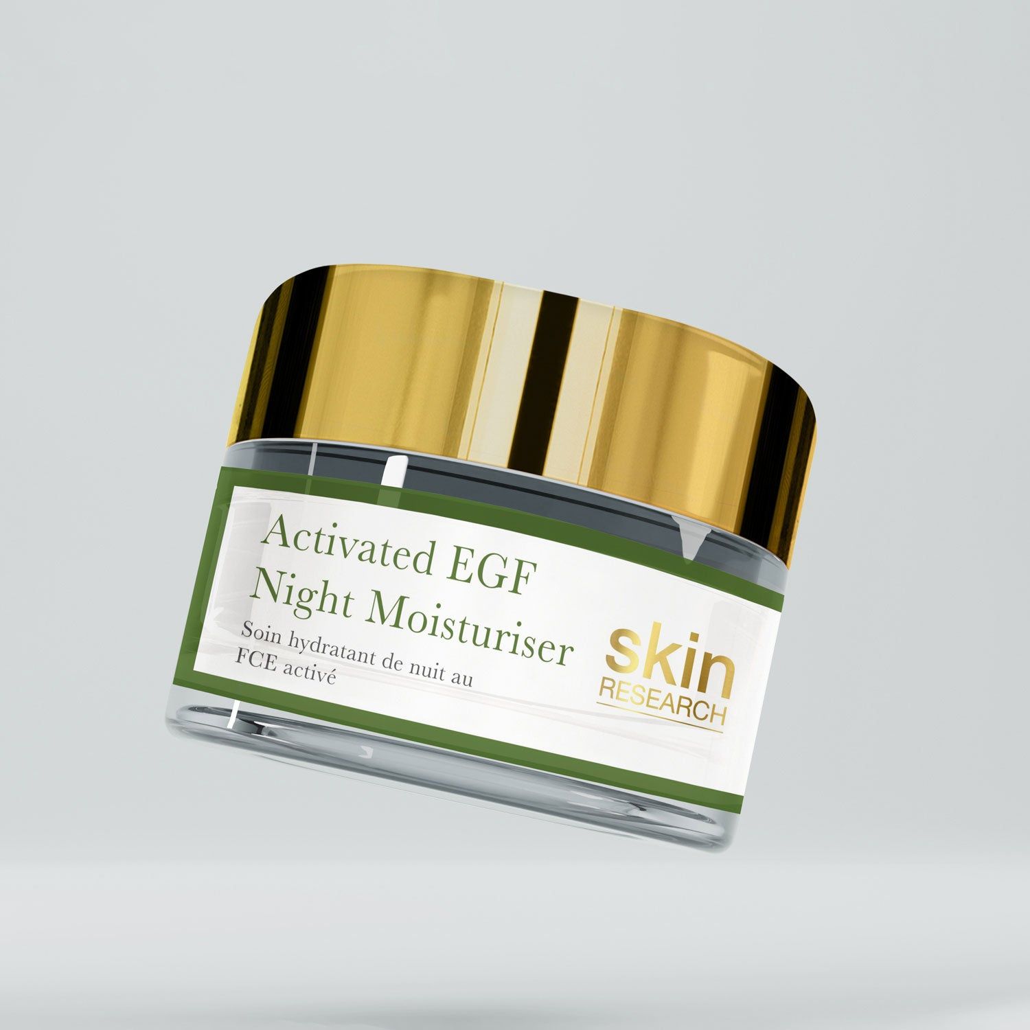 Schräg gestellter Tiegel mit goldfarbenem Deckel. Aufschrift: Activated EGF Night Moisturiser, Skin Research.