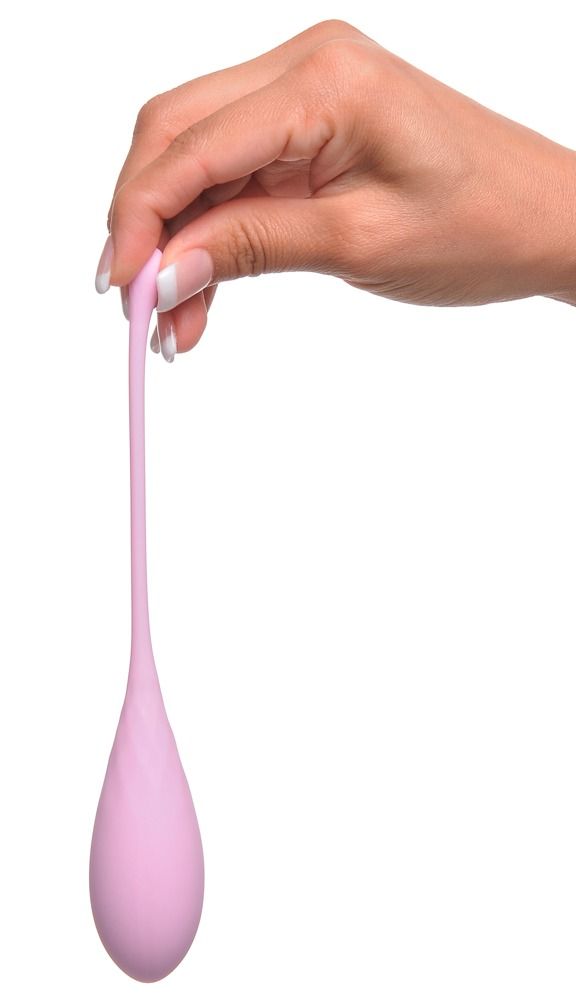 Ein rosa Kegel-Trainingsgerät. Tropfenförmig mit langem Stiel, gehalten von einer Hand.