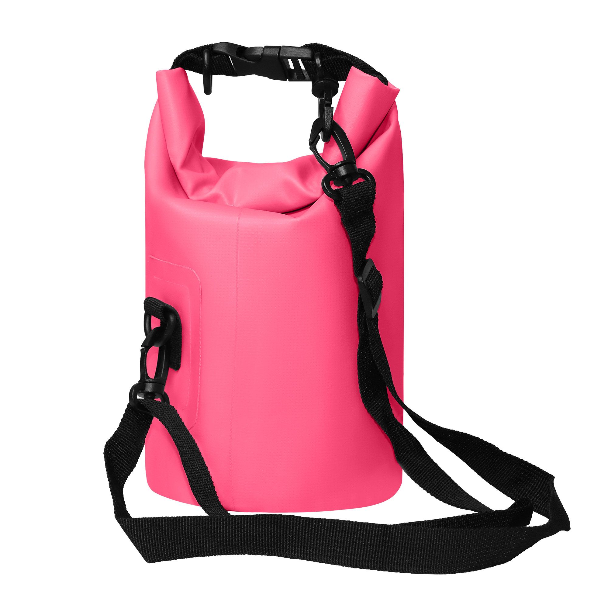 Pinkfarbener Packsack mit schwarzem Schultergurt. Schwarze Verschlüsse an den Seiten. 