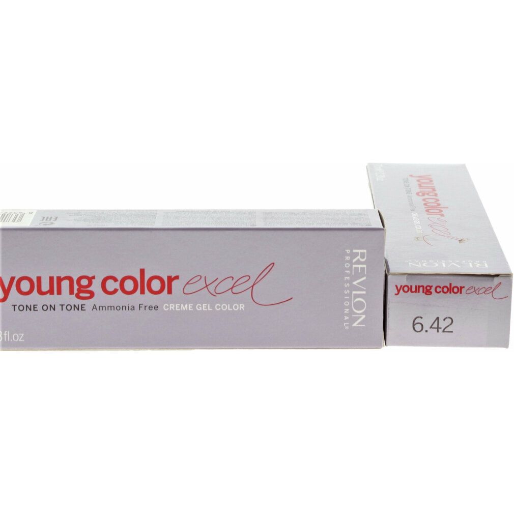 Zwei Packungen Revlon Professional Young Color Excel. Auf einer steht "6.42". Auf der anderen steht "young color excel".