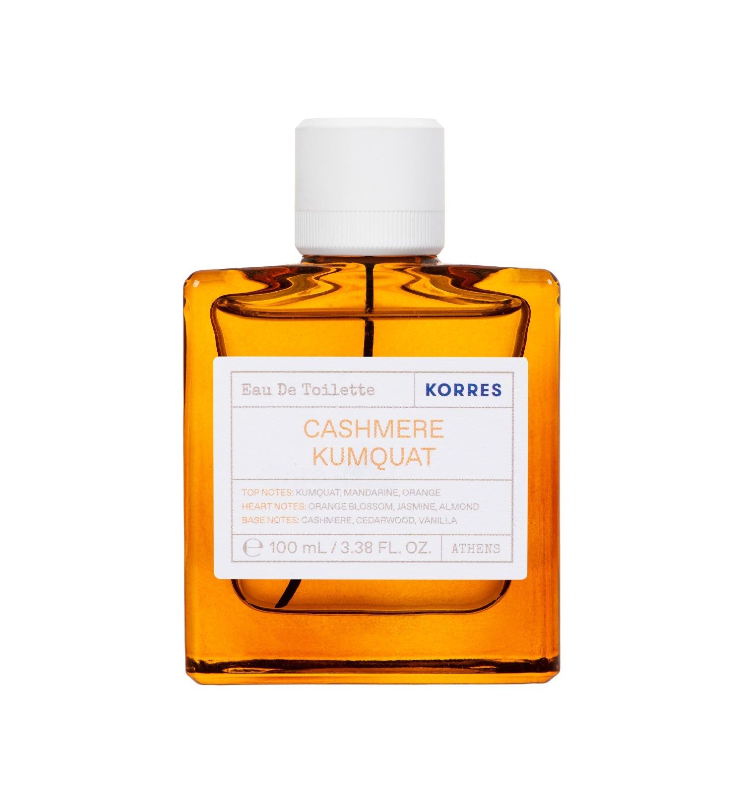 KORRES Eau de Toilette Cashmere Kumquat. Quadratischer Glasflakon mit weißem Verschluss. Weißes Etikett mit Produktnamen. Orangefarbene Flüssigkeit.