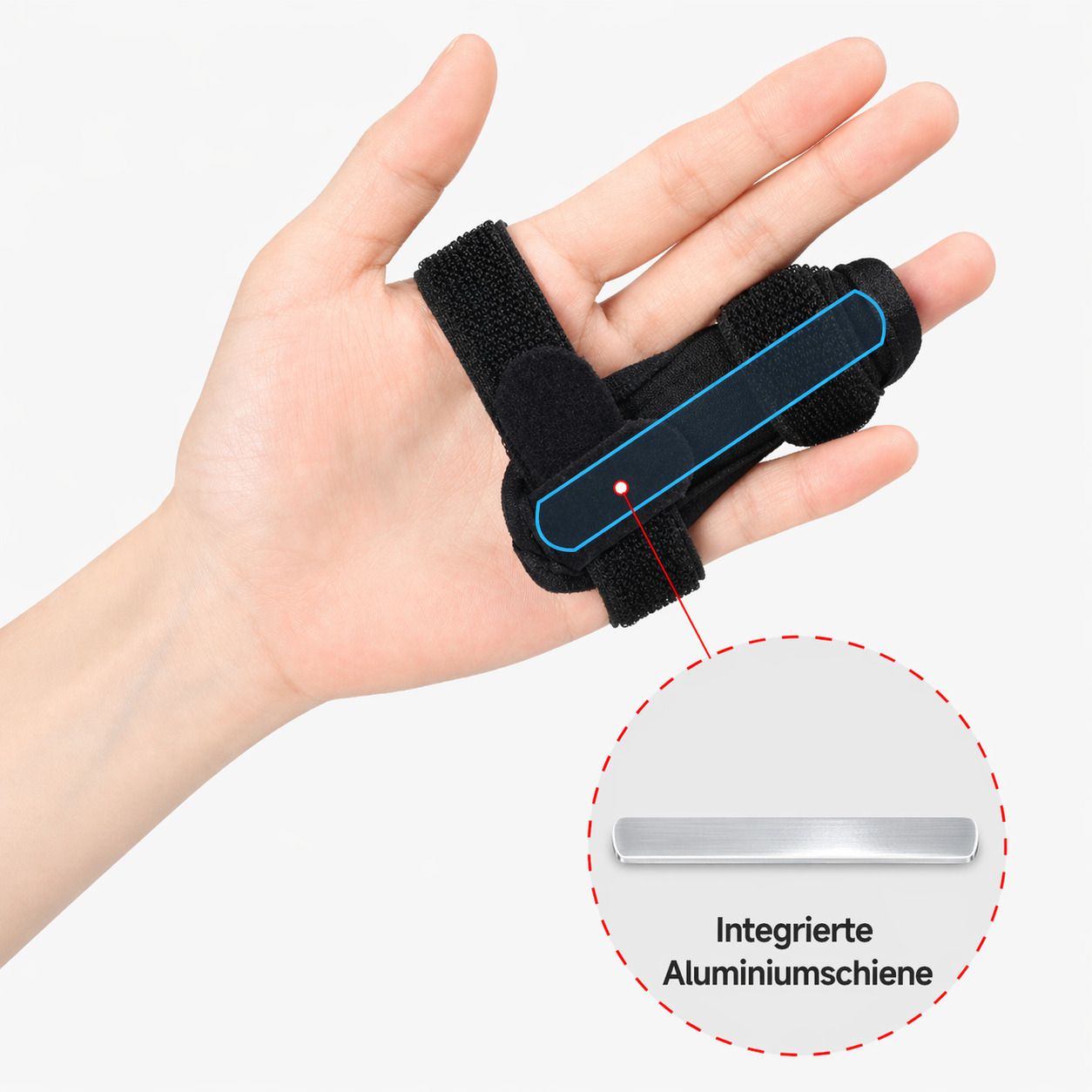 Schwarze Fingerbandage am Finger einer Hand. Integrierte Aluschiene. Roter Punkt markiert die Position der Schiene.