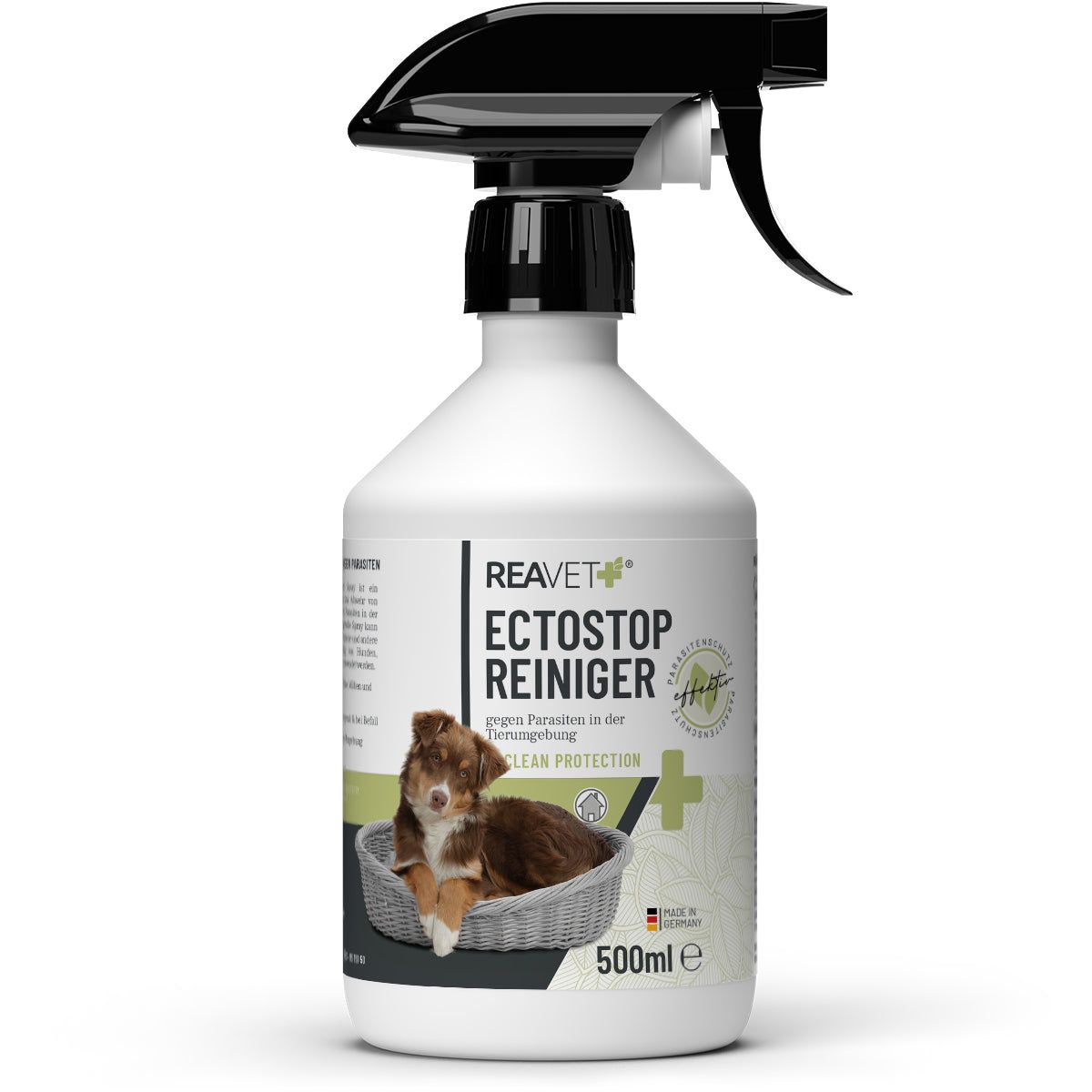 Weiße Sprühflasche mit schwarzem Sprühkopf. Aufschrift: EctoStop Reiniger. Hund im Korb. ReaVET Logo. Made in Germany.