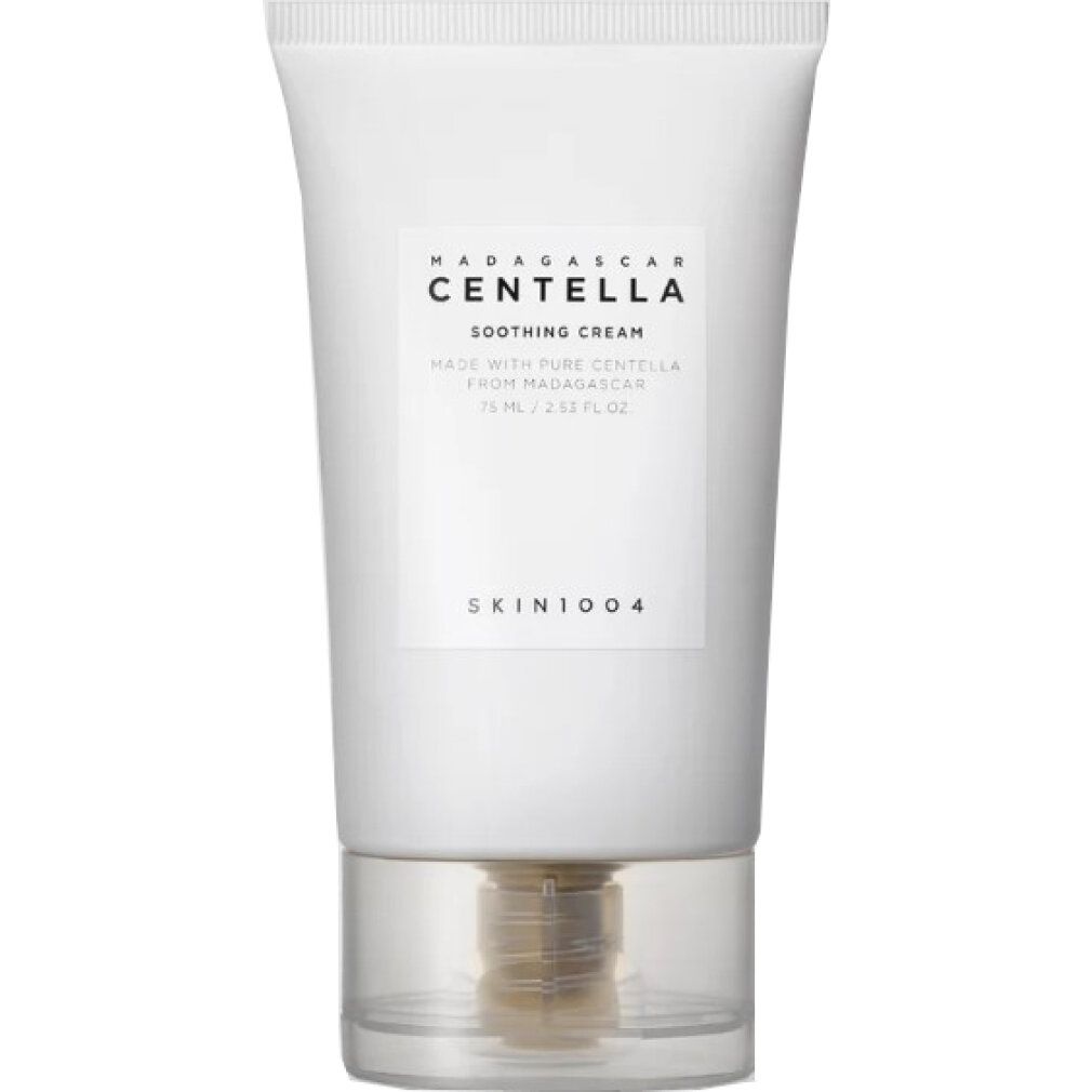 Weiße Tube mit Produktnamen. Transparentes Ende. Text: Centella Soothing Cream. Marke: SKIN1004.