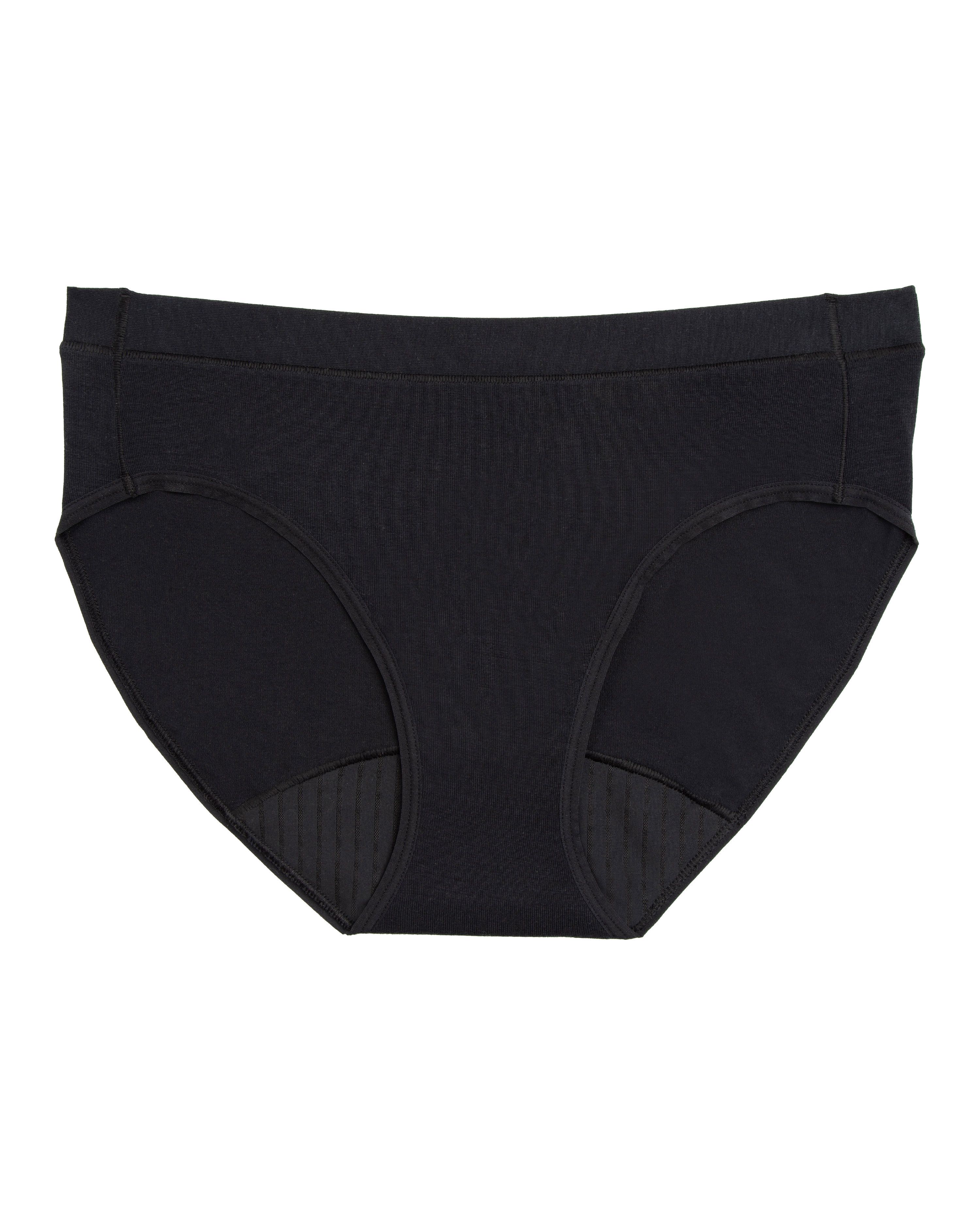 Schwarzer Saalt Comfort Brief. Ansicht von vorne.
