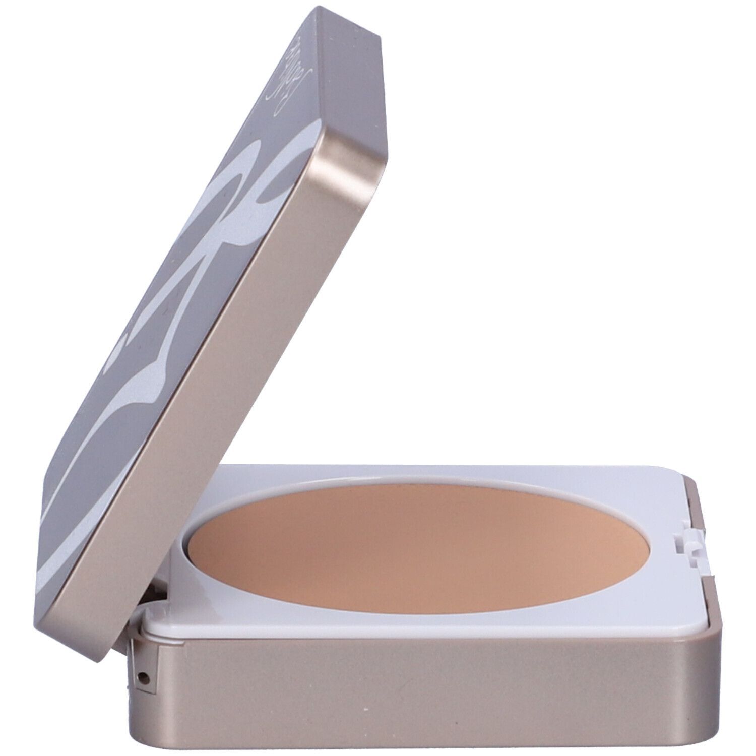 Fondotinta compatto leggermente aperto. Astuccio beige con logo bianco. Polvere beige chiaro visibile.