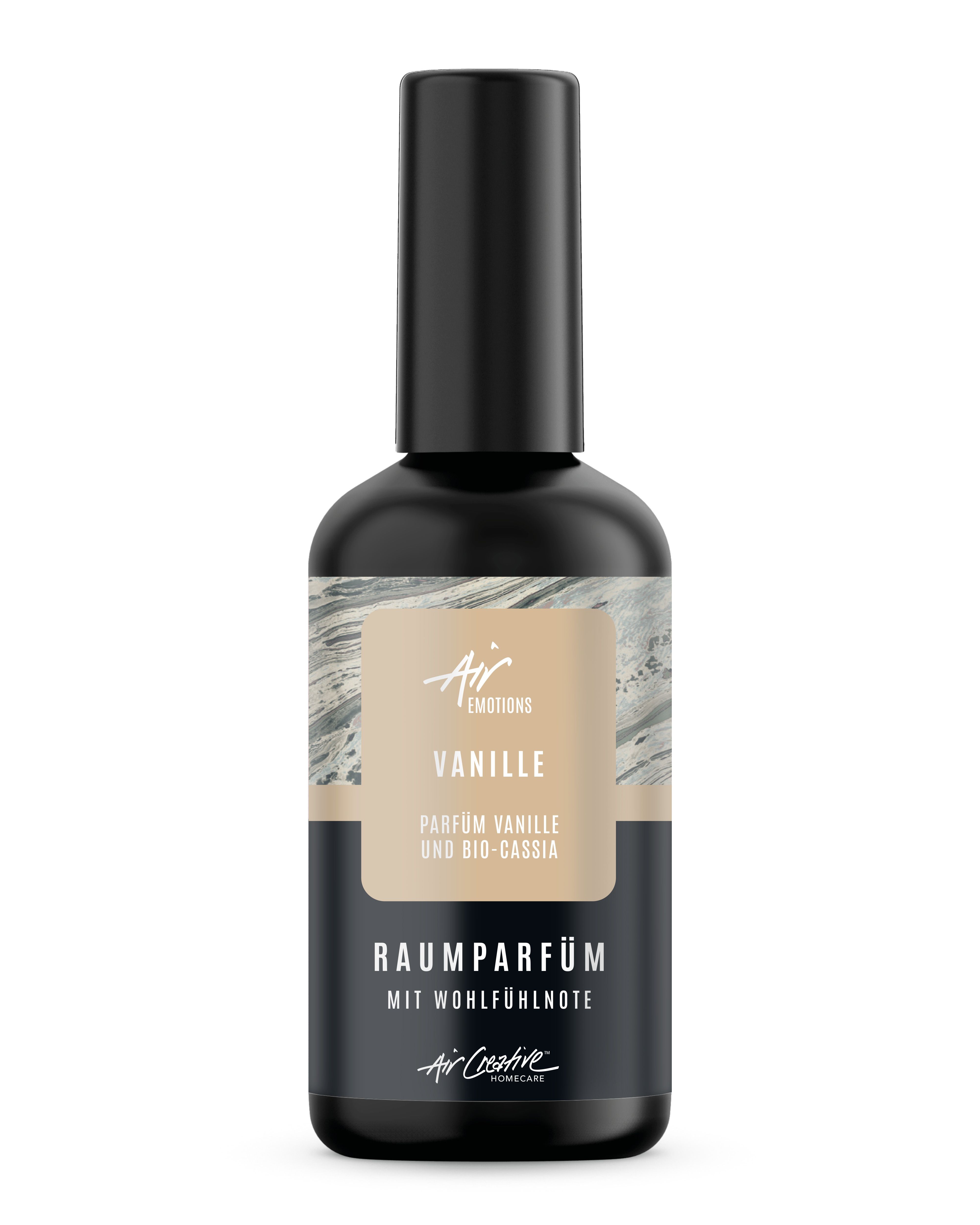 Schwarze Flasche Raumparfüm mit Etikett. Text: Vanille, BIO-Cassia, Raumparfüm, Air Creative Homecare.