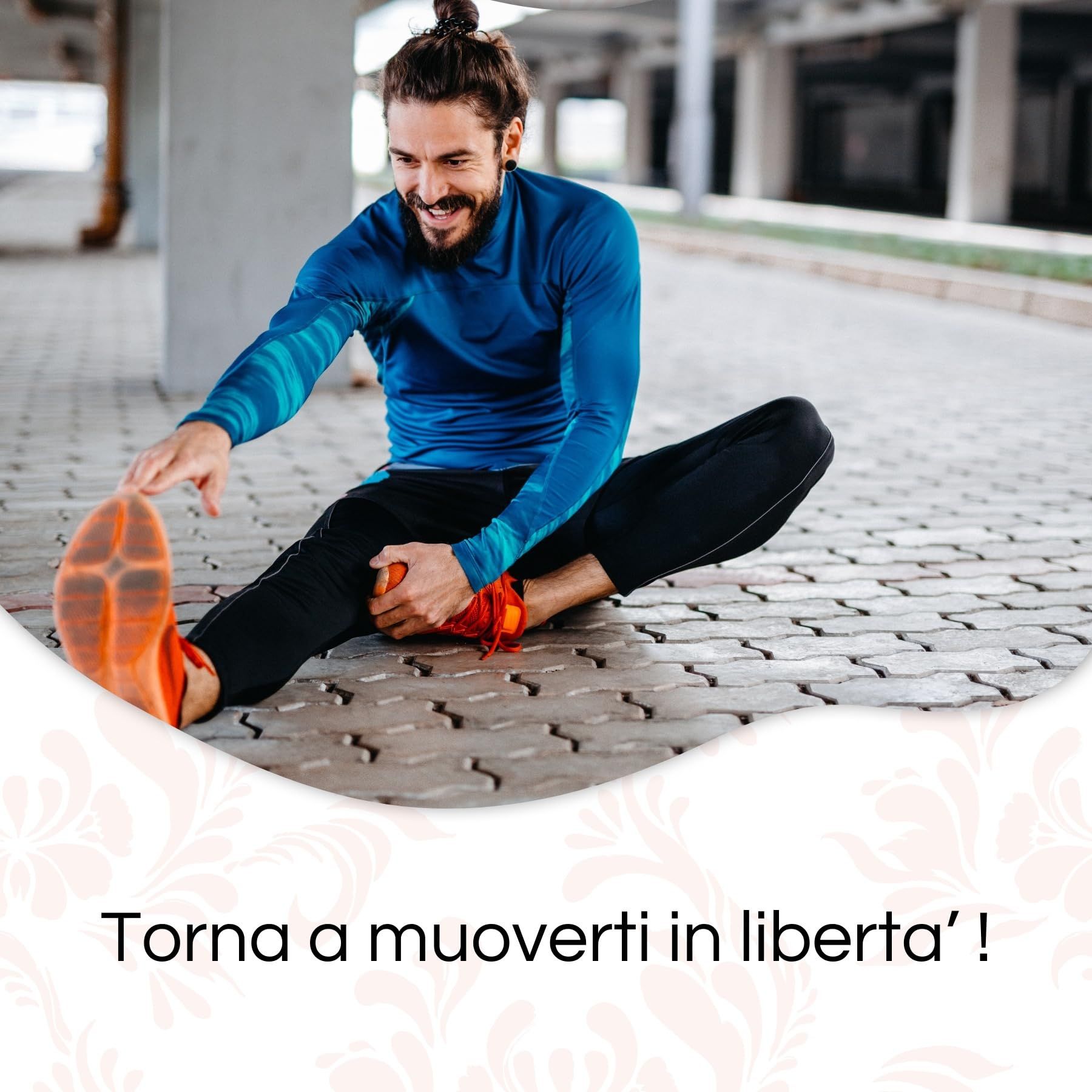 Mann dehnt sich im Freien. Er trägt Sportkleidung. Text: Torna a muoverti in libertà!