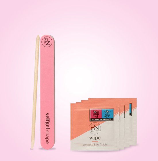 Nagelfeile, Holzstab und Reinigungstücher. Beschriftung: selfgel shape, wipe. PN-Logo sichtbar. Rosa Hintergrund.
