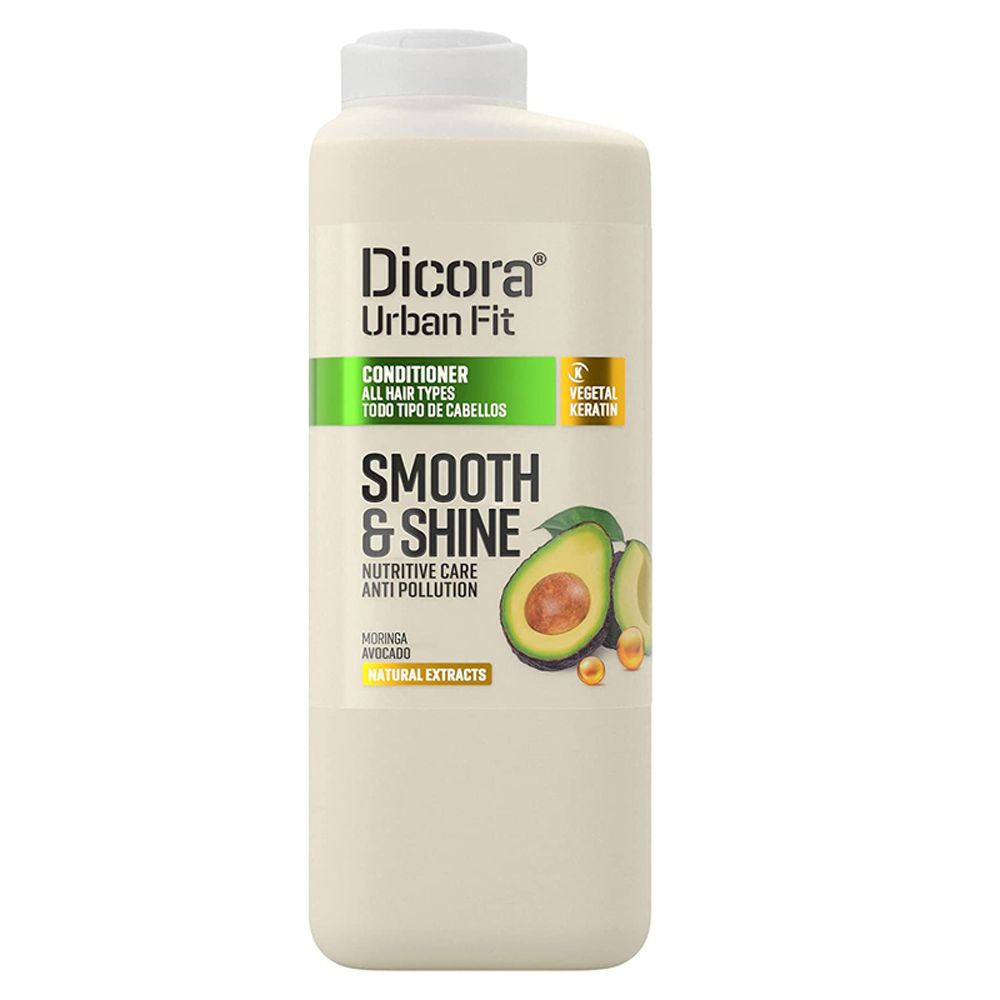 Flasche Conditioner mit Avocadoextrakt. Aufschrift: Smooth & Shine, Urban Fit, Conditioner. Mit Avocado-Illustration.