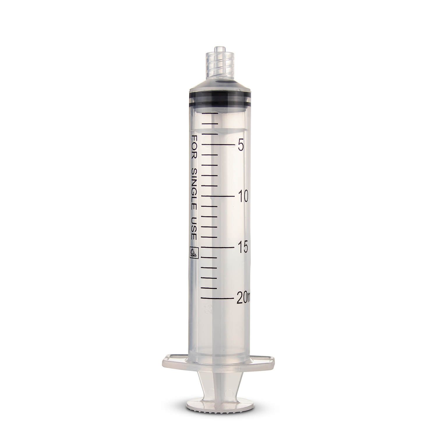 Transparente Einmalspritze mit schwarzem Kolben und Luer-Lock-Anschluss. Skala bis 20 ml. Aufschrift "FOR SINGLE USE".