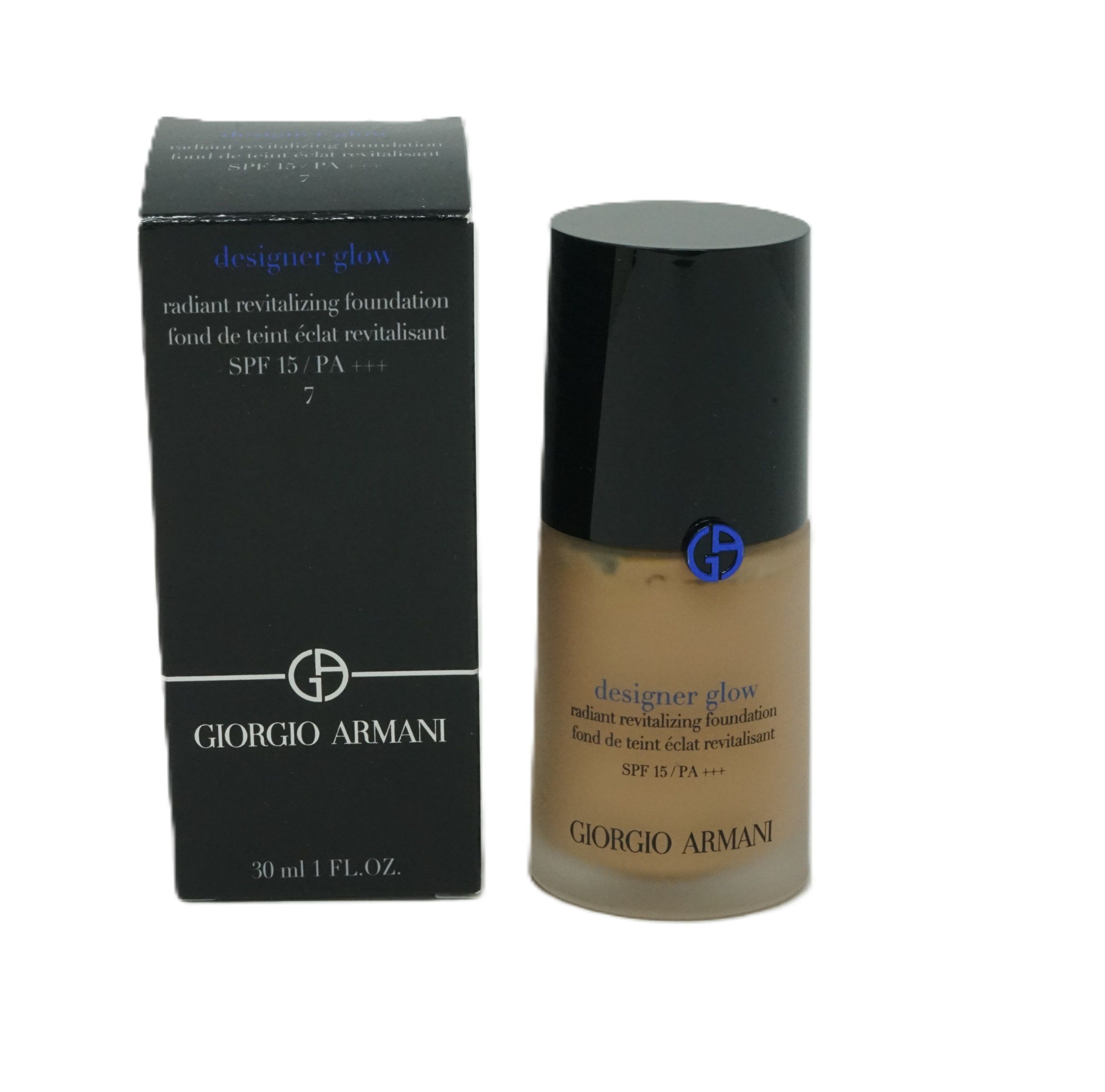 Giorgio Armani designer glow revitalizing foundation SPF 15 7
