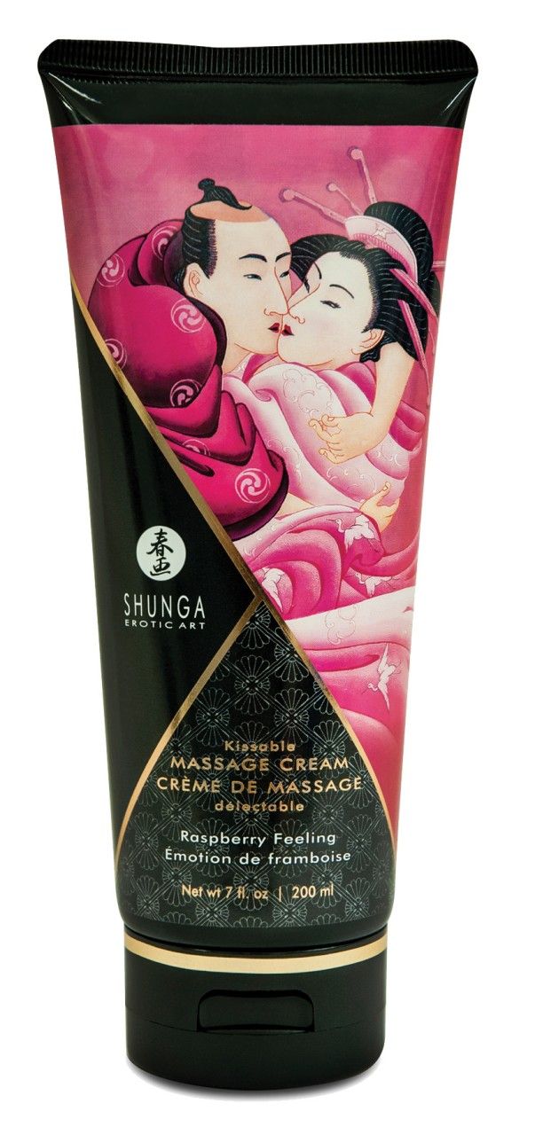 Tube mit Massagecreme. Aufdruck mit Paar. Text: Kissable Massage Cream, Himbeer-Geschmack. Marke: Shunga.