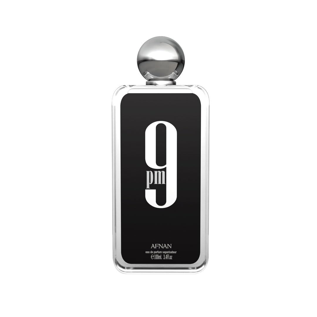 Rechteckige Flasche mit schwarzem Etikett und weißer Aufschrift '9 pm'. Kappe aus Metall. Aufschrift 'Afnan'.