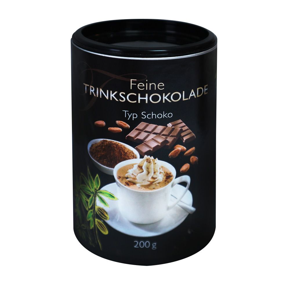 Zylindrische Dose mit "Feine Trinkschokolade". Abbildung von Schokolade, Kakaopulver, Mandeln und einer Tasse Schokolade mit Sahne.