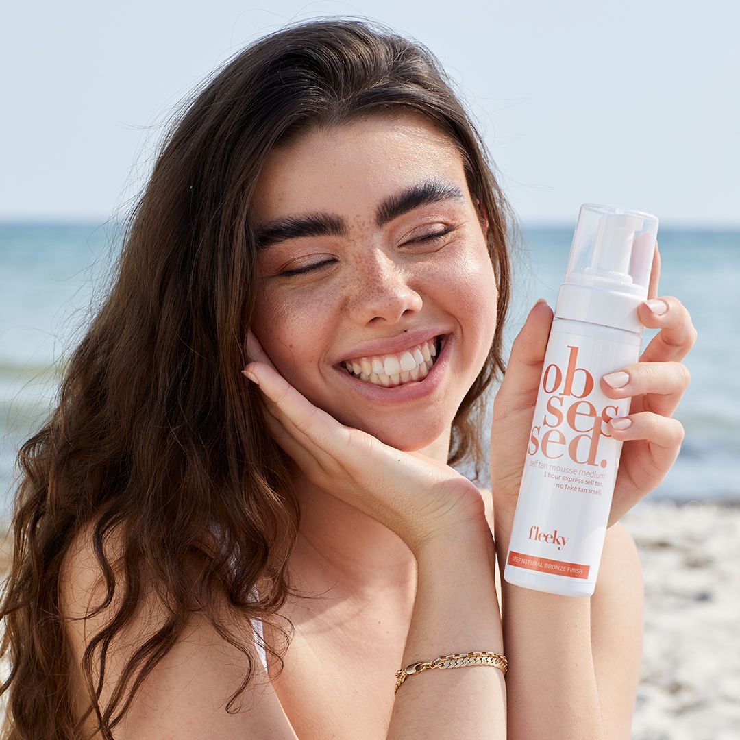 fleeky Self Tan Mousse Medium - Getöntes selbstbräuner Mousse