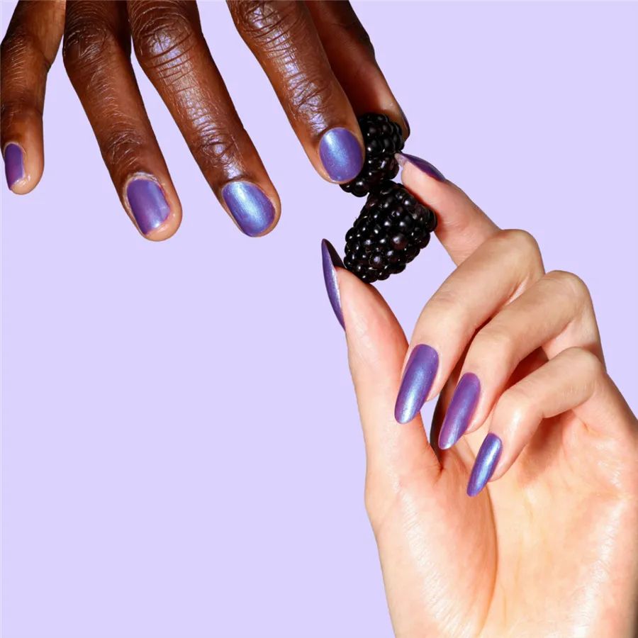 LONDONTOWN lakur Wildberry Freeze Nagellack