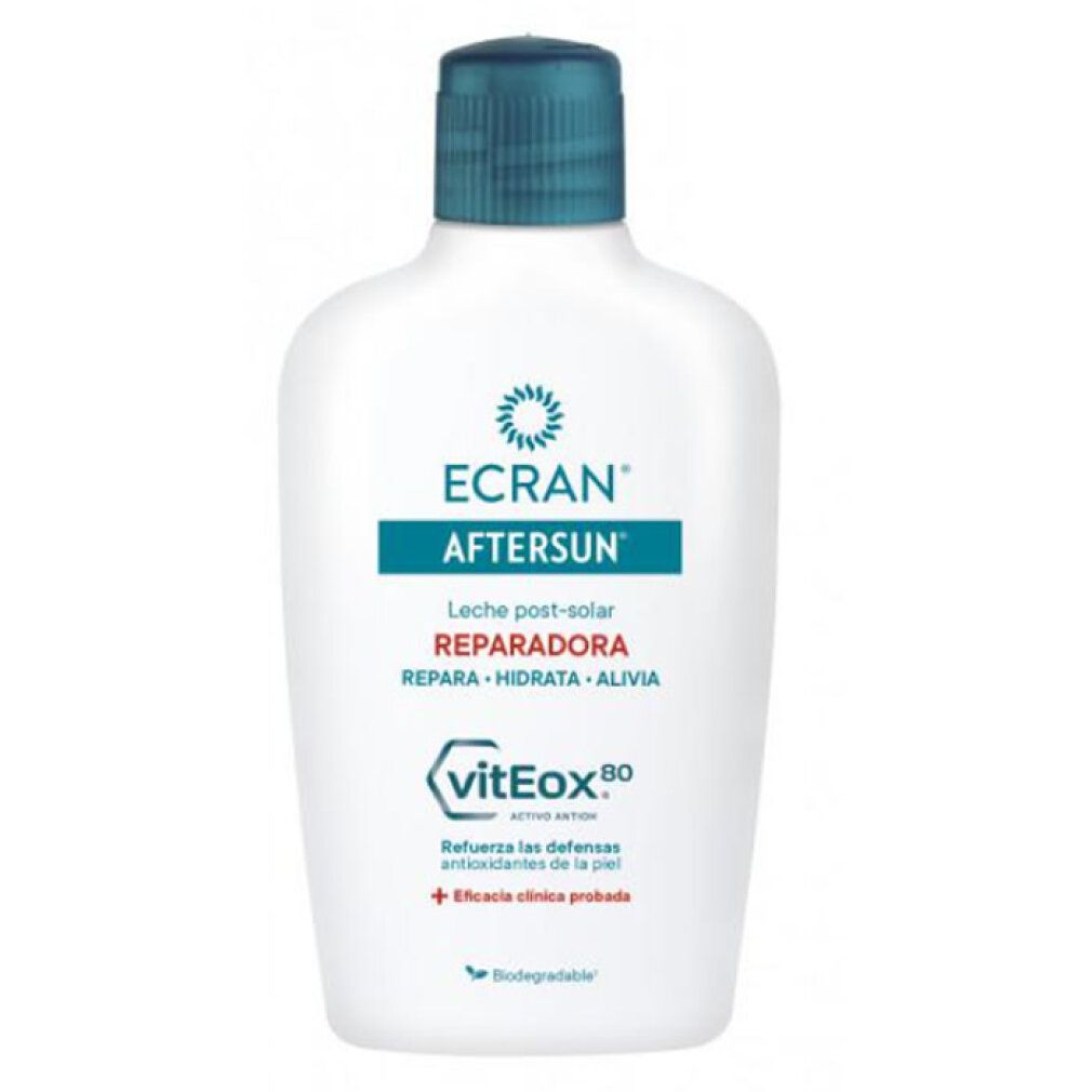 Weiße Flasche mit blauem Deckel. Aufschrift: ECRAN AFTERSUN, Reparierende After Sun Milch mit vitEox80. Klinisch getestet.