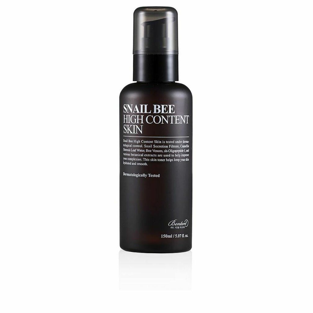 Dunkelbraune Flasche mit Pumpverschluss. Aufschrift: Snail Bee High Content Skin. Marke Benton. Weißer Hintergrund.