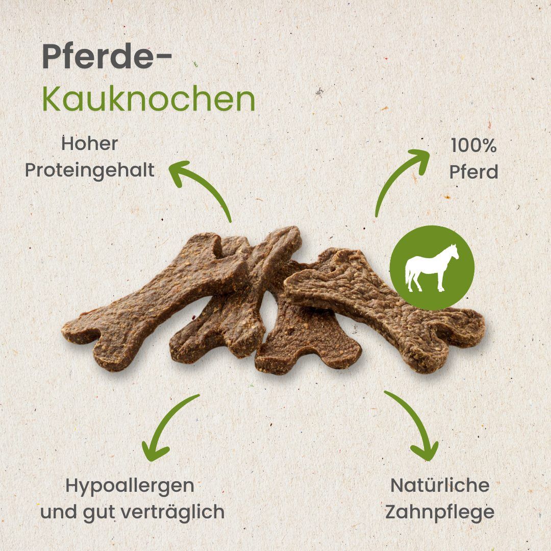 Fünf getrocknete Rinderpansen-Stücke auf weißem Hintergrund.