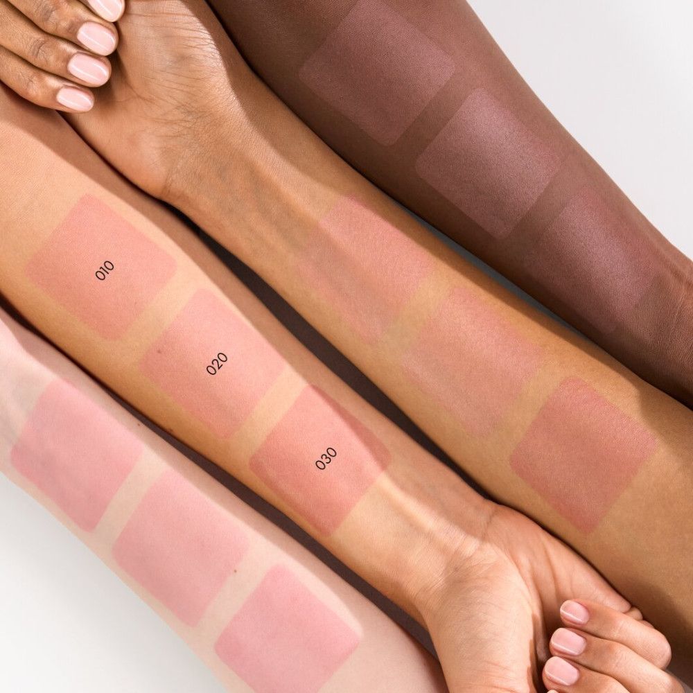 Catrice - Cloud Tint Cushion Rouge
