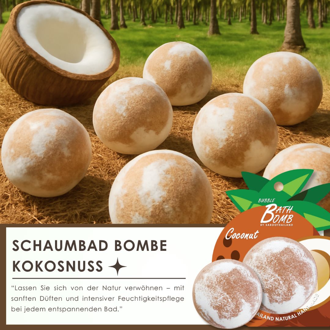 Mehrere Kokosnuss-Badbomben. Text: Schaumbad Bombe Kokosnuss. Logo: Bubble Bath Bomb by Saboo Thailand. Text: Natural Handmade.