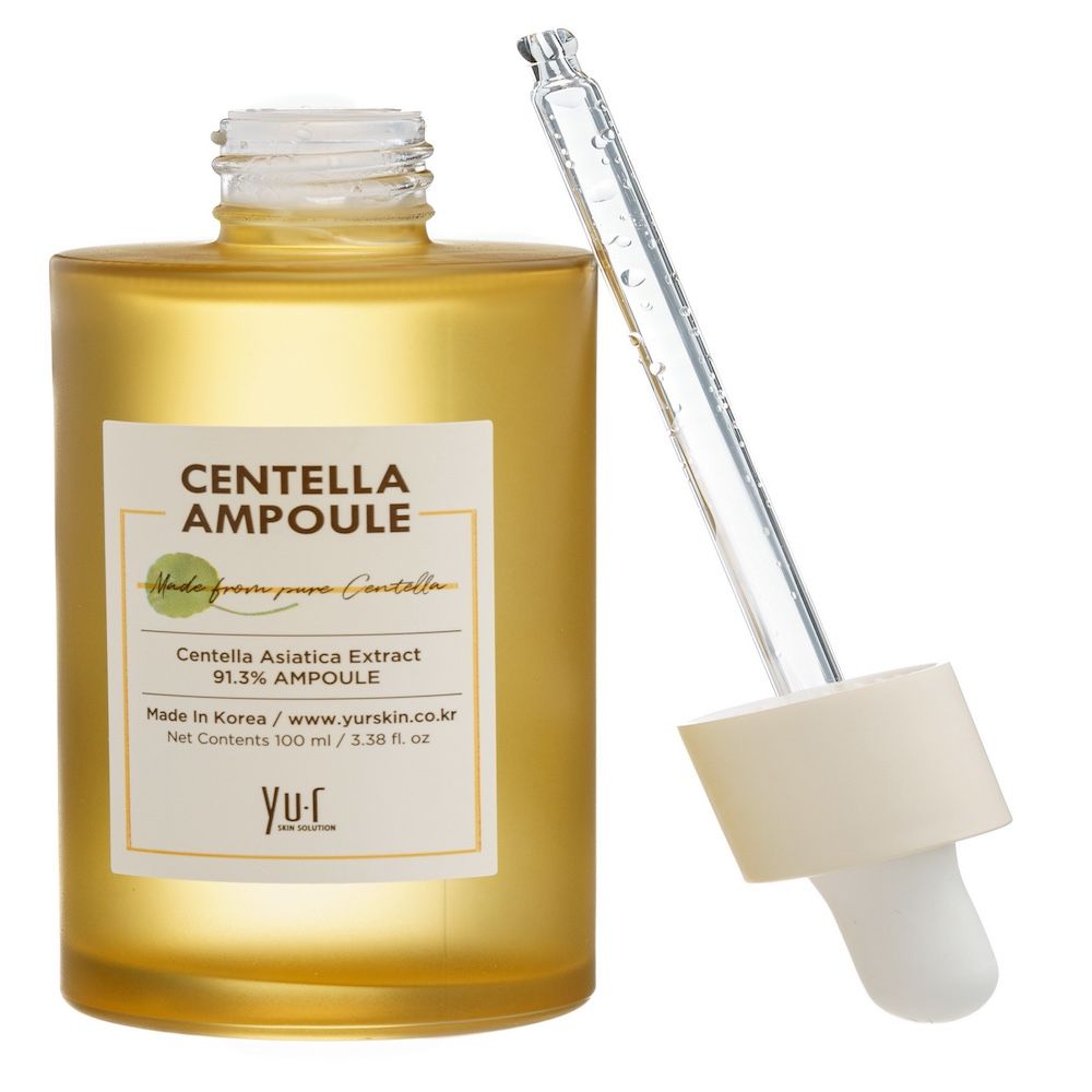 Serumflasche mit Pipette. Aufschrift: Centella Ampoule, 91,3% Extrakt. Marke: Yu.r.