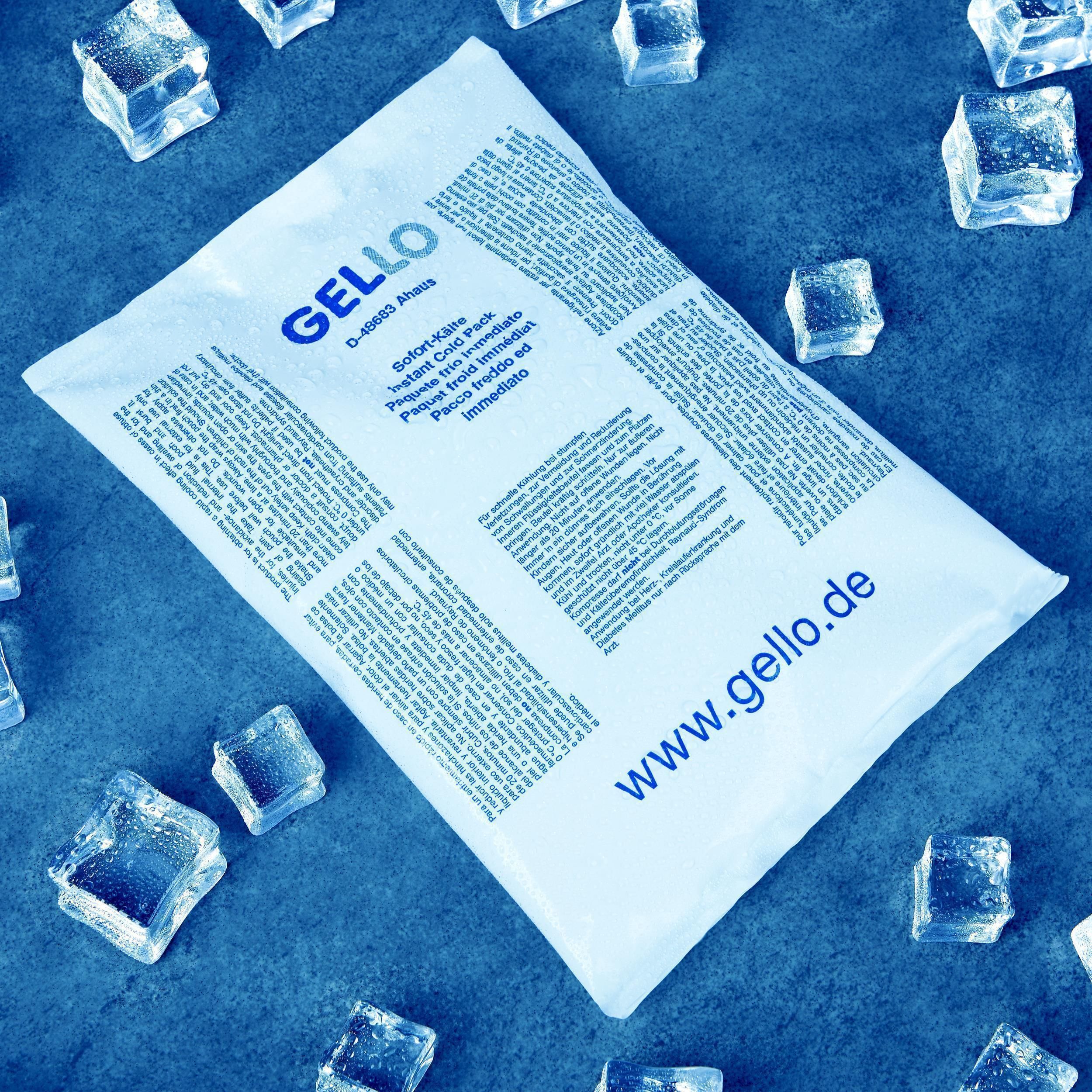 Weißer Beutel mit blauer Schrift, umgeben von Eiswürfeln. Aufdruck: Gello, Sofort-Kälte, Instant Cold Pack, Paquete frio inmediato, Pacco freddo ed immediato. www.gello.de.