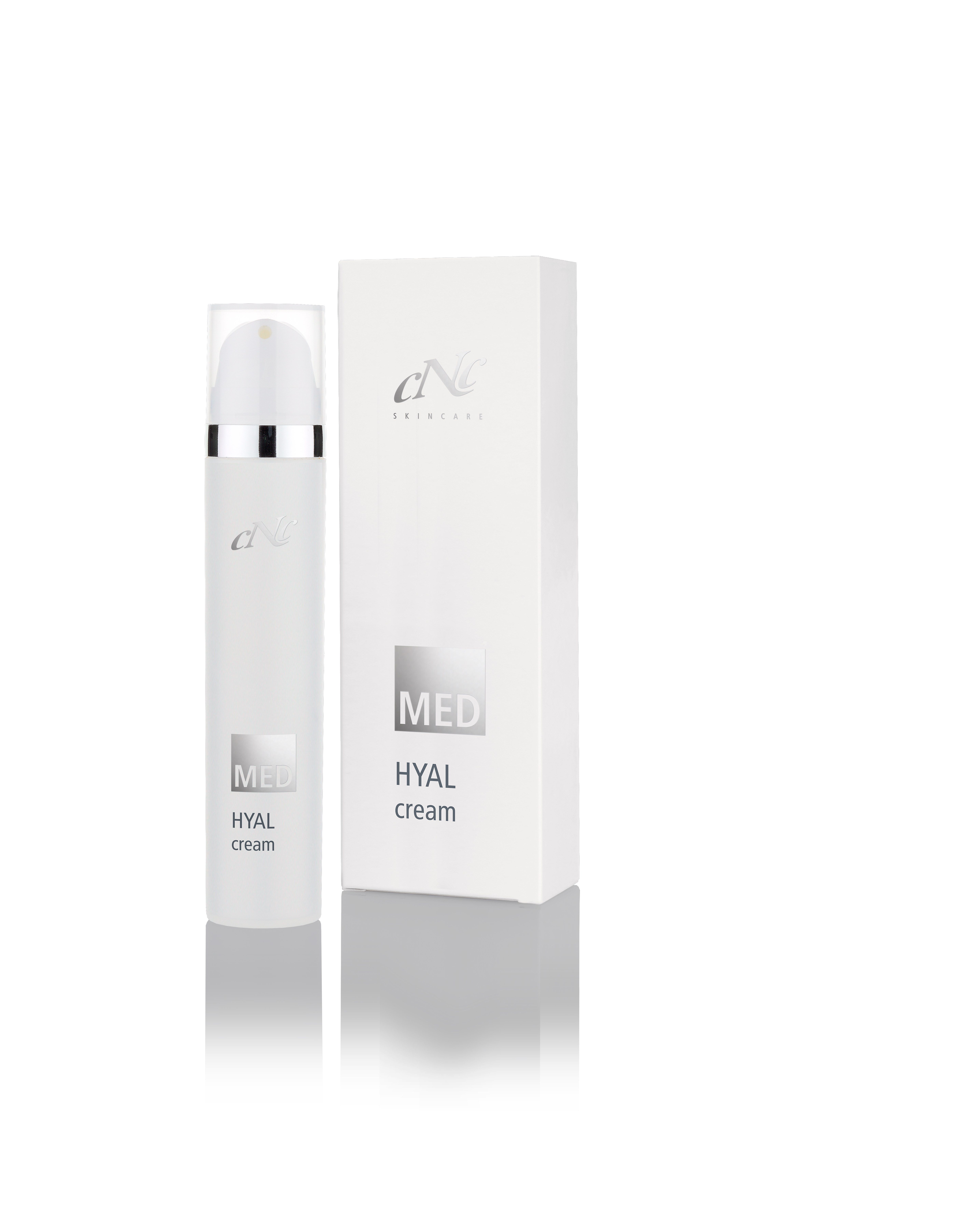 Weiße Creme-Flasche und -Verpackung. Aufschrift "MED HYAL cream" und "CNC skincare".