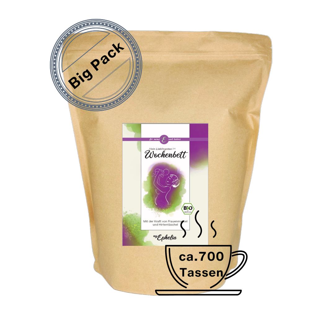 Beutel mit Etikett. Aufschrift 'Wochenbett' und Logo. 'Big Pack' Aufkleber und Tasse.