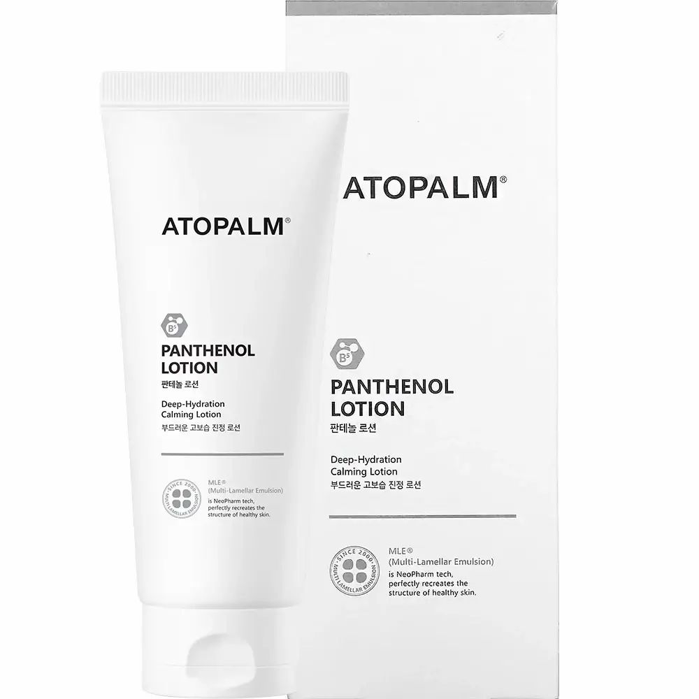 Weiße Tube ATOPALM Panthenol Lotion und Karton. Text: Deep Hydration Calming Lotion. Aufschrift: MLE (Multi-Lamellar Emulsion).