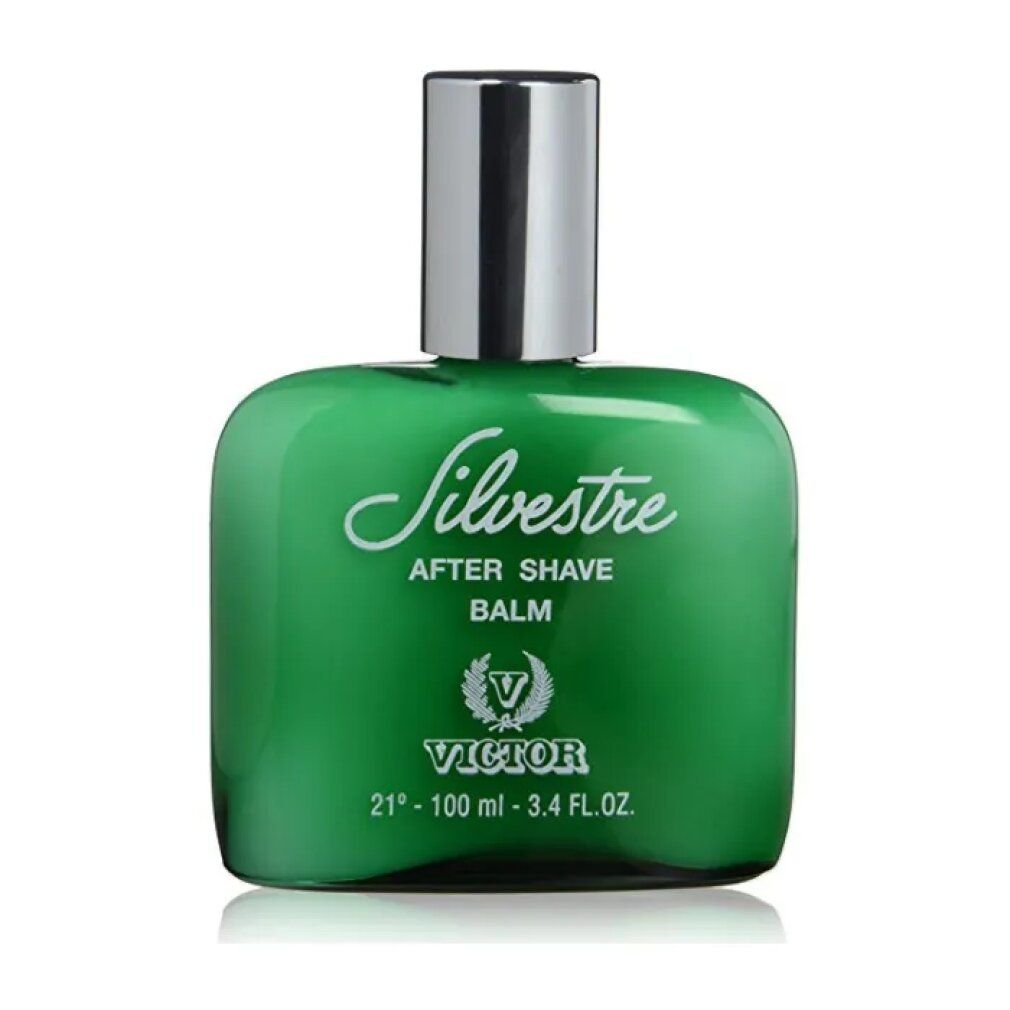 Grüne Flasche After Shave Balm mit silbernem Deckel. Aufschrift: Silvestre, After Shave Balm, Victor. Quadratische Form.