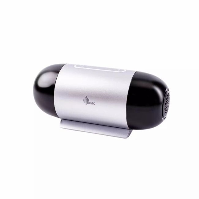 BMC M1 Mini Reise APAP Gerät, silber und schwarz, mit Standfuß.