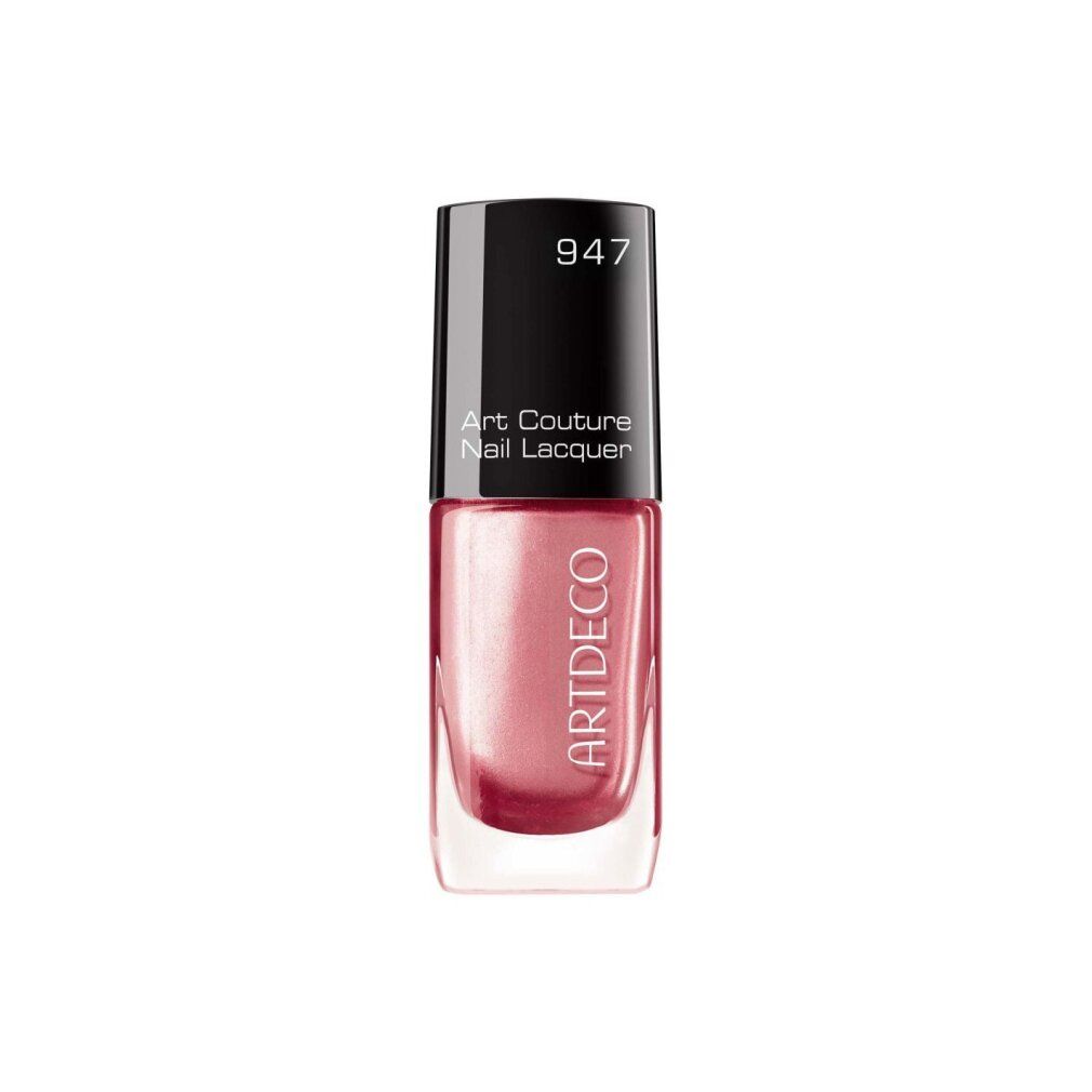 Artdeco Art Couture Nagellack 947, Perlmuttrosa, in Glasflasche mit schwarzem Deckel.