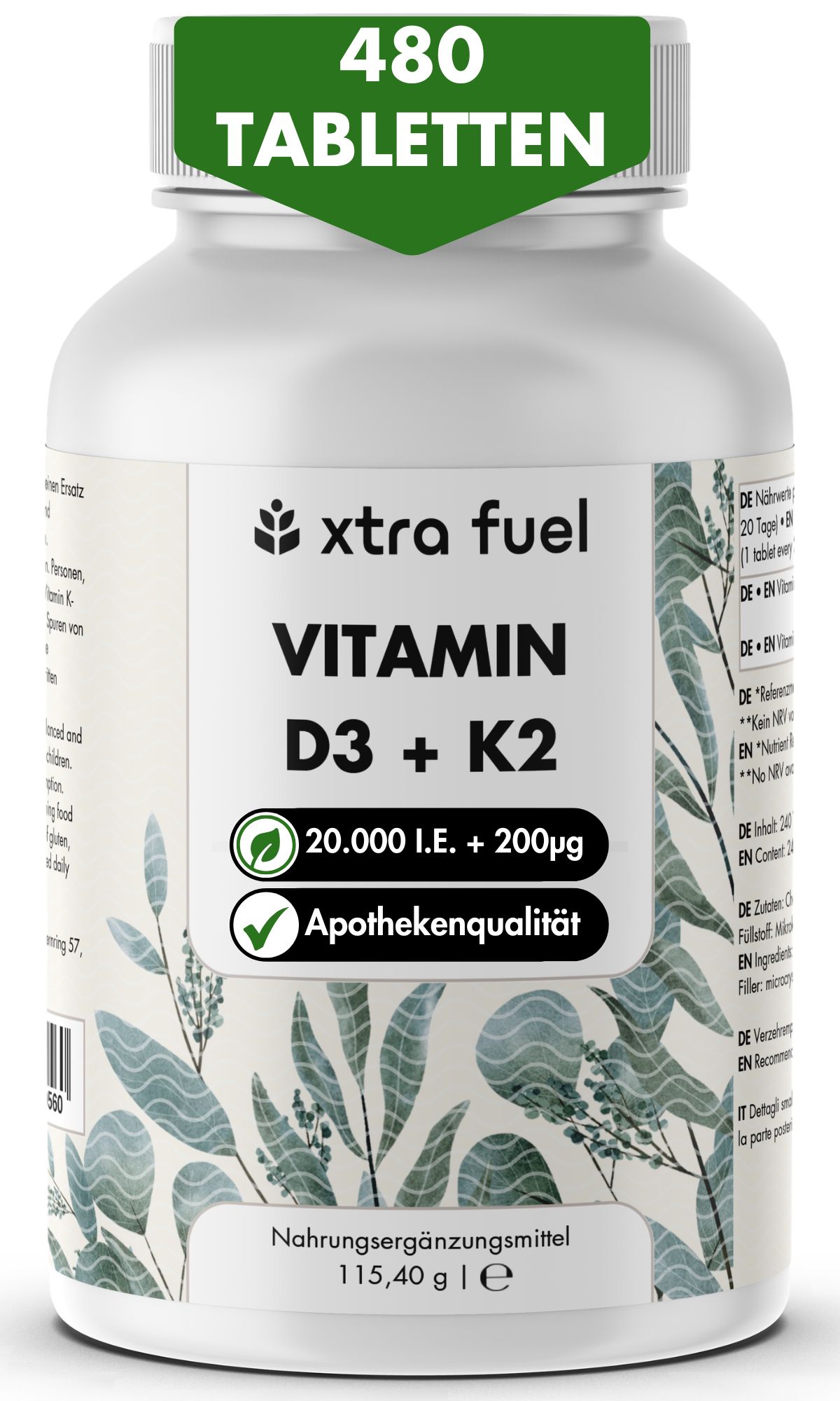 Weiße Flasche mit Tabletten. Aufschrift: XTRA FUEL Vitamin D3 + K2. 480 Tabletten.