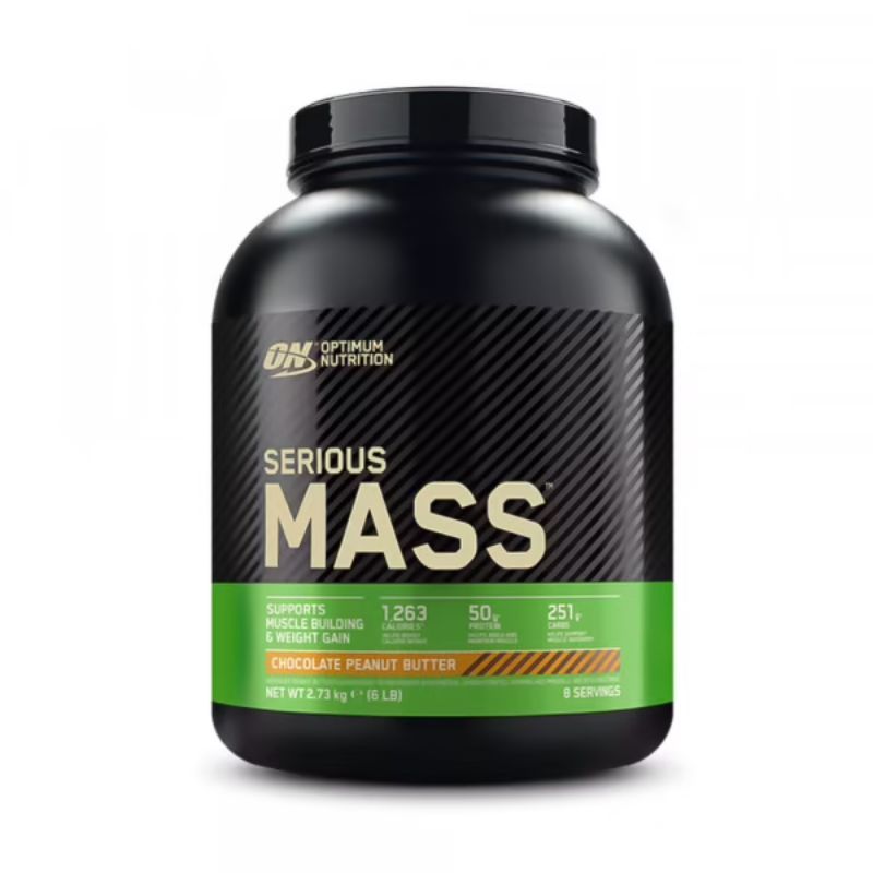 Schwarze Dose mit "SERIOUS MASS" und "OPTIMUM NUTRITION" Aufschrift. Grün-braune Etiketten mit Produktinformationen. Geschmack: Chocolate Peanut Butter.