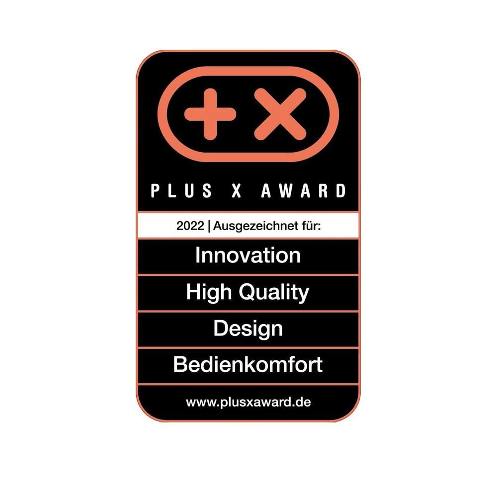 Plus X Award 2022. Ausgezeichnet für Innovation, High Quality, Design, Bedienkomfort. Schwarzes, rechteckiges Logo.
