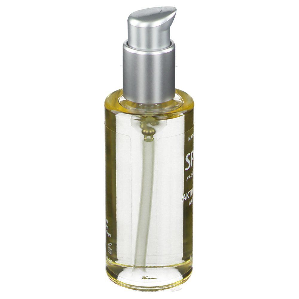 Körperöl-Flasche mit silbernem Pumpkopf. Klare Flüssigkeit. SPEICK natural Aktiv Körperöl.