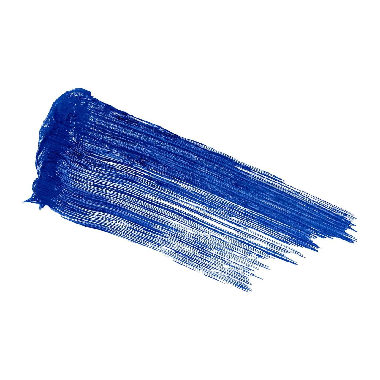 Blauer Mascara-Strich auf weißem Hintergrund. Unregelmäßige Form.