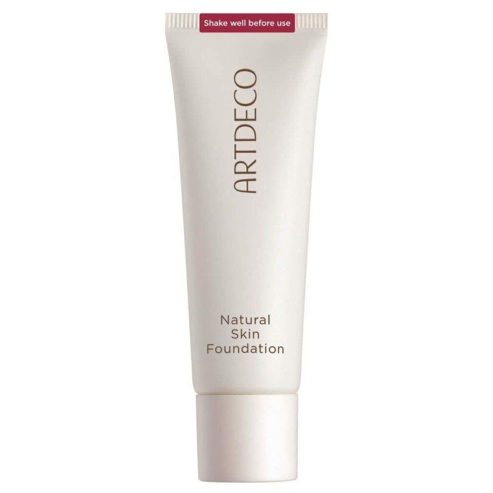 Weißer Tubenbehälter mit Artdeco-Logo und Aufschrift Natural Skin Foundation. Der Deckel ist weiß.