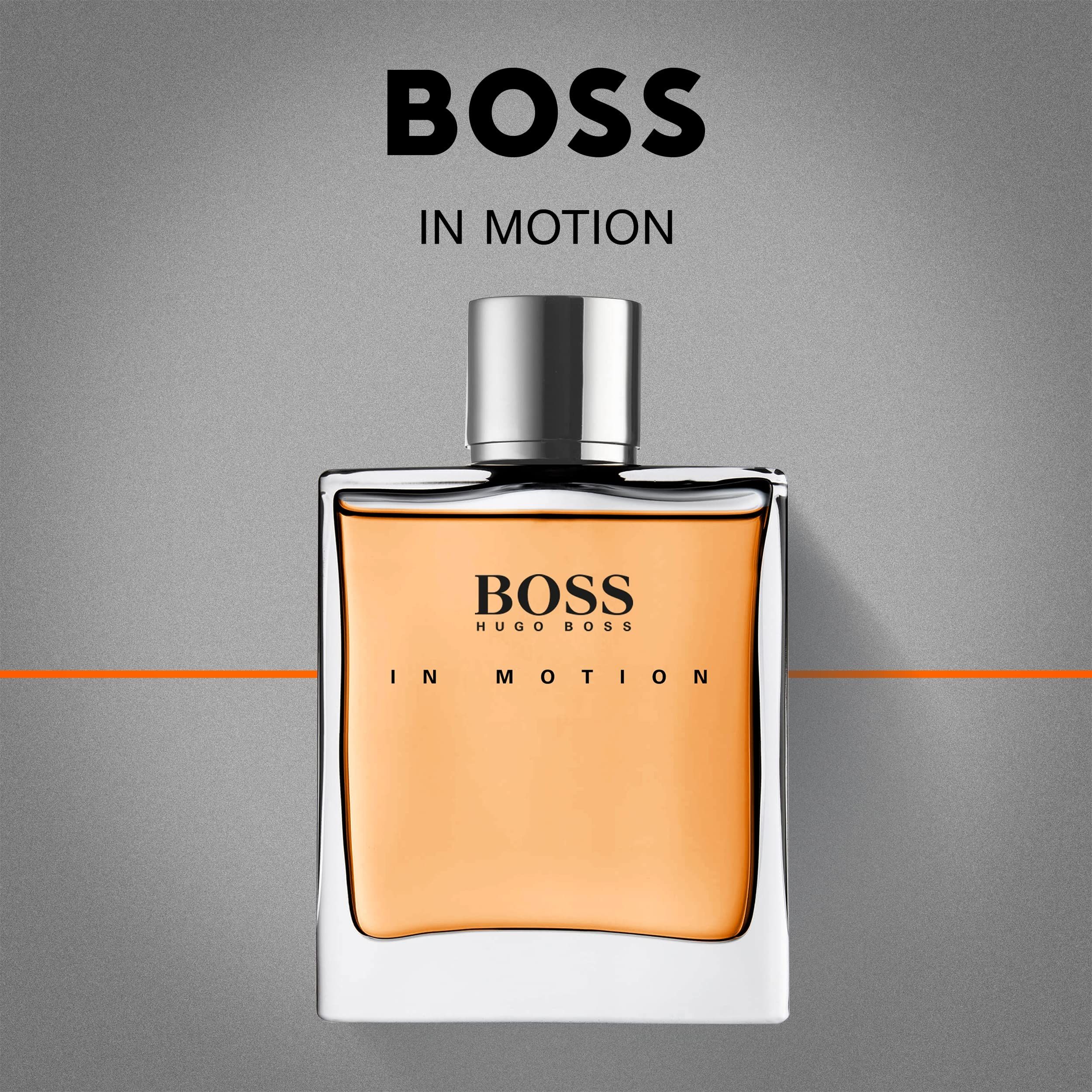 Hugo Boss In Motion Eau de Toilette Flakon vor grauem Hintergrund.