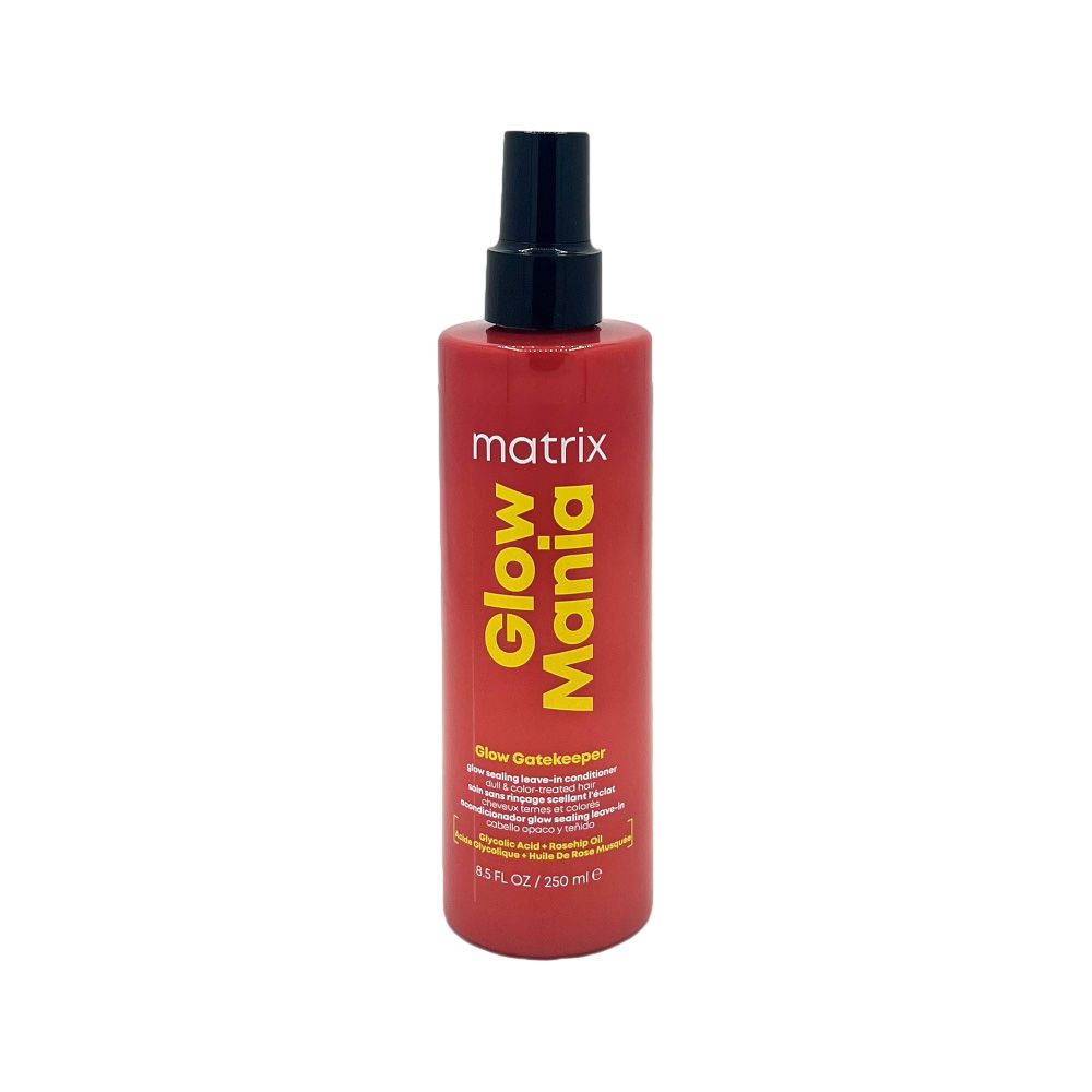 Rote Sprühflasche mit schwarzem Sprühkopf. Aufschrift: Matrix Glow Mania. Produktname und weitere Informationen auf dem Etikett.