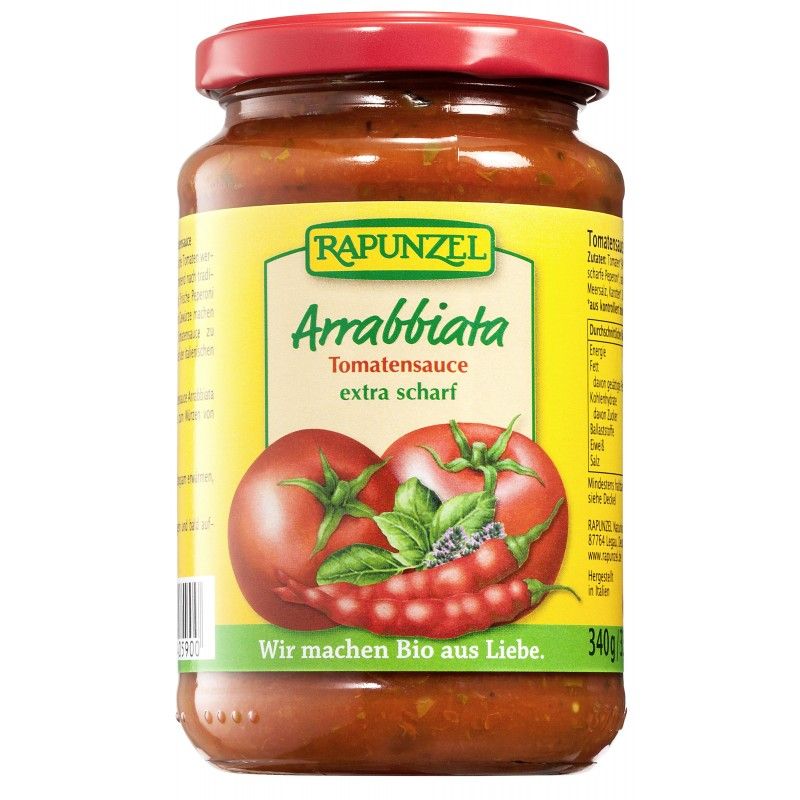 Glas mit Rapunzel Arrabbiata Tomatensauce. Etikett mit Tomaten, Chili und Basilikum. Roter Deckel.