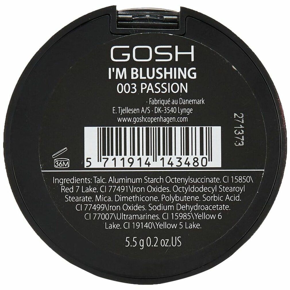 Schwarzer, runder Kosmetikbehälterboden mit Produktinformationen. Enthält Text, Barcode und Inhaltsstoffe. "GOSH I'M BLUSHING 003 PASSION".