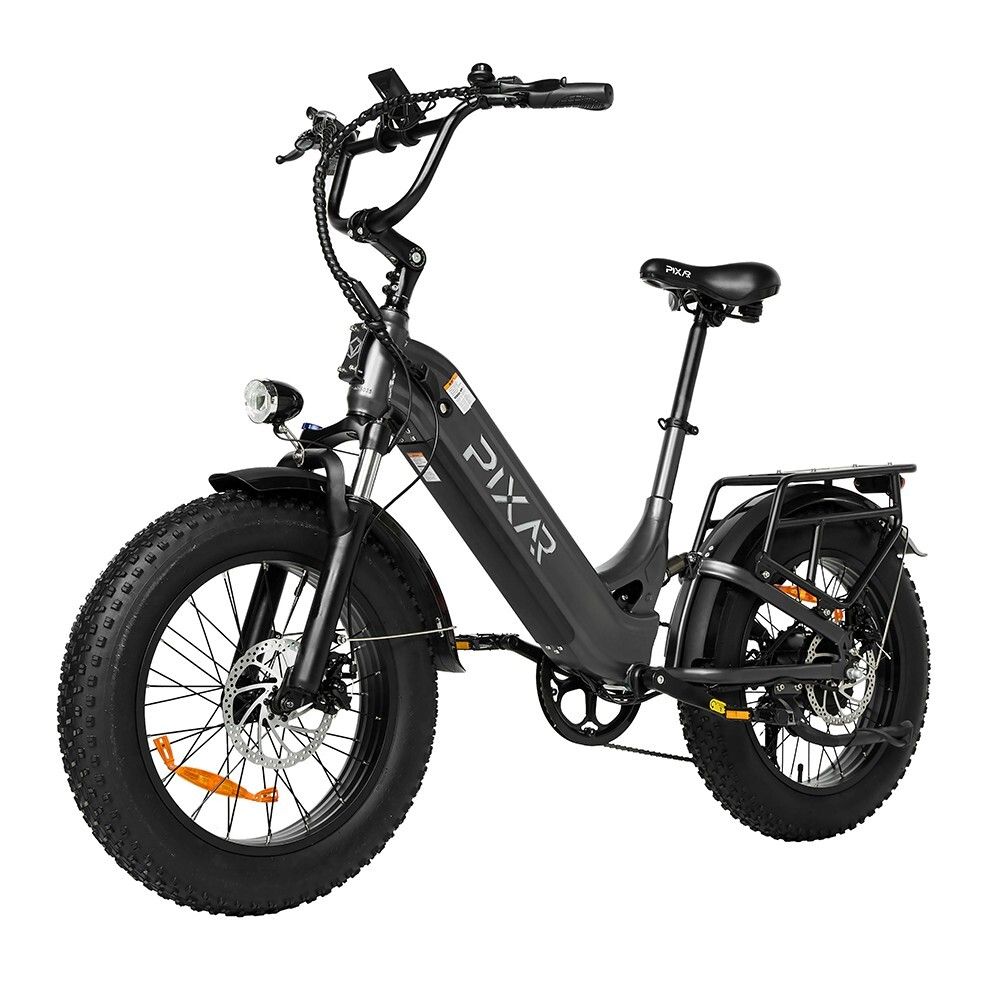 Elektro-Citybike, Frontansicht. Grauer Rahmen, schwarze Komponenten. Breitreifen, Gepäckträger, Scheinwerfer, und PIXAR-Logo.